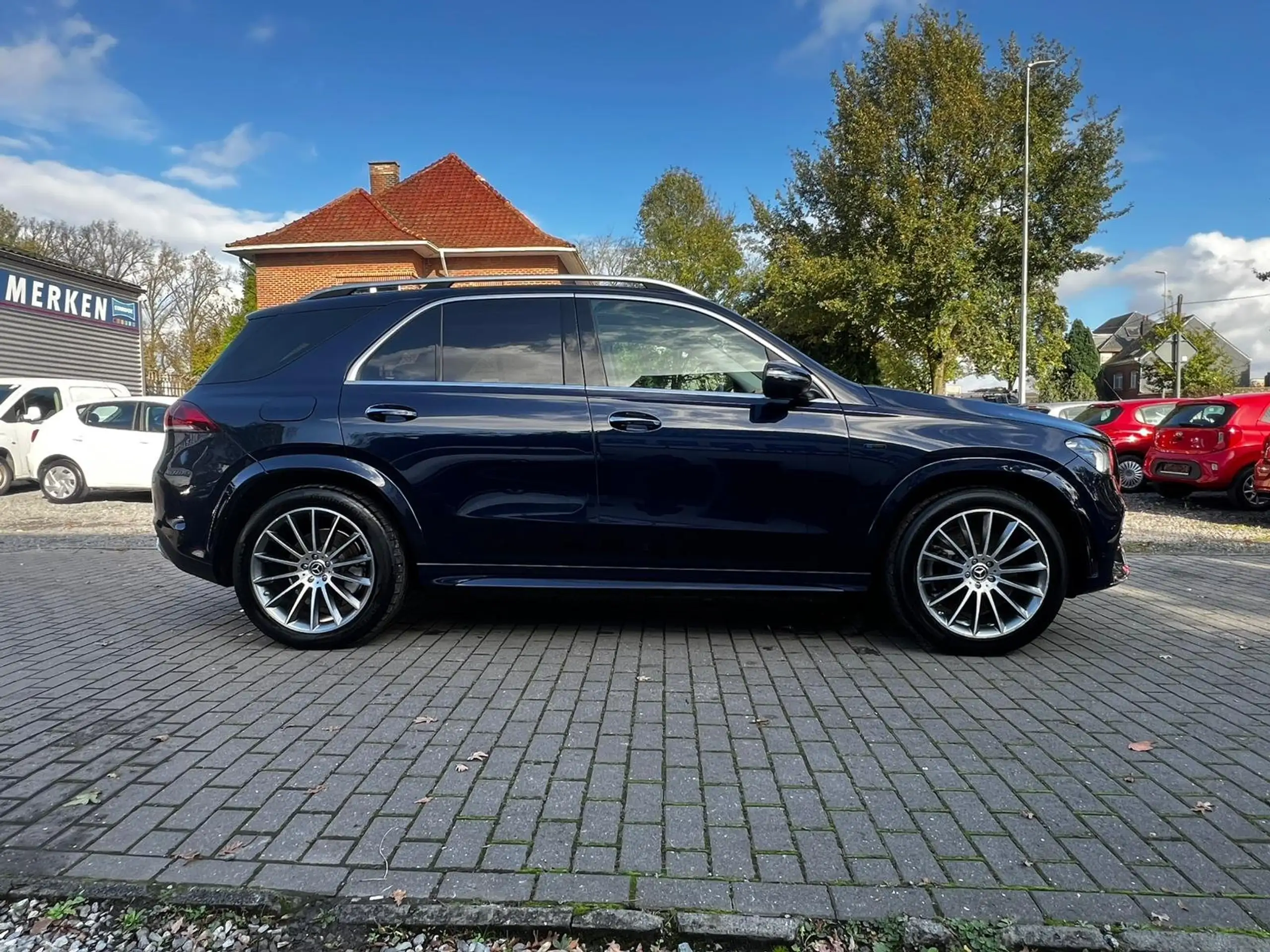 Mercedes-Benz - GLE 350