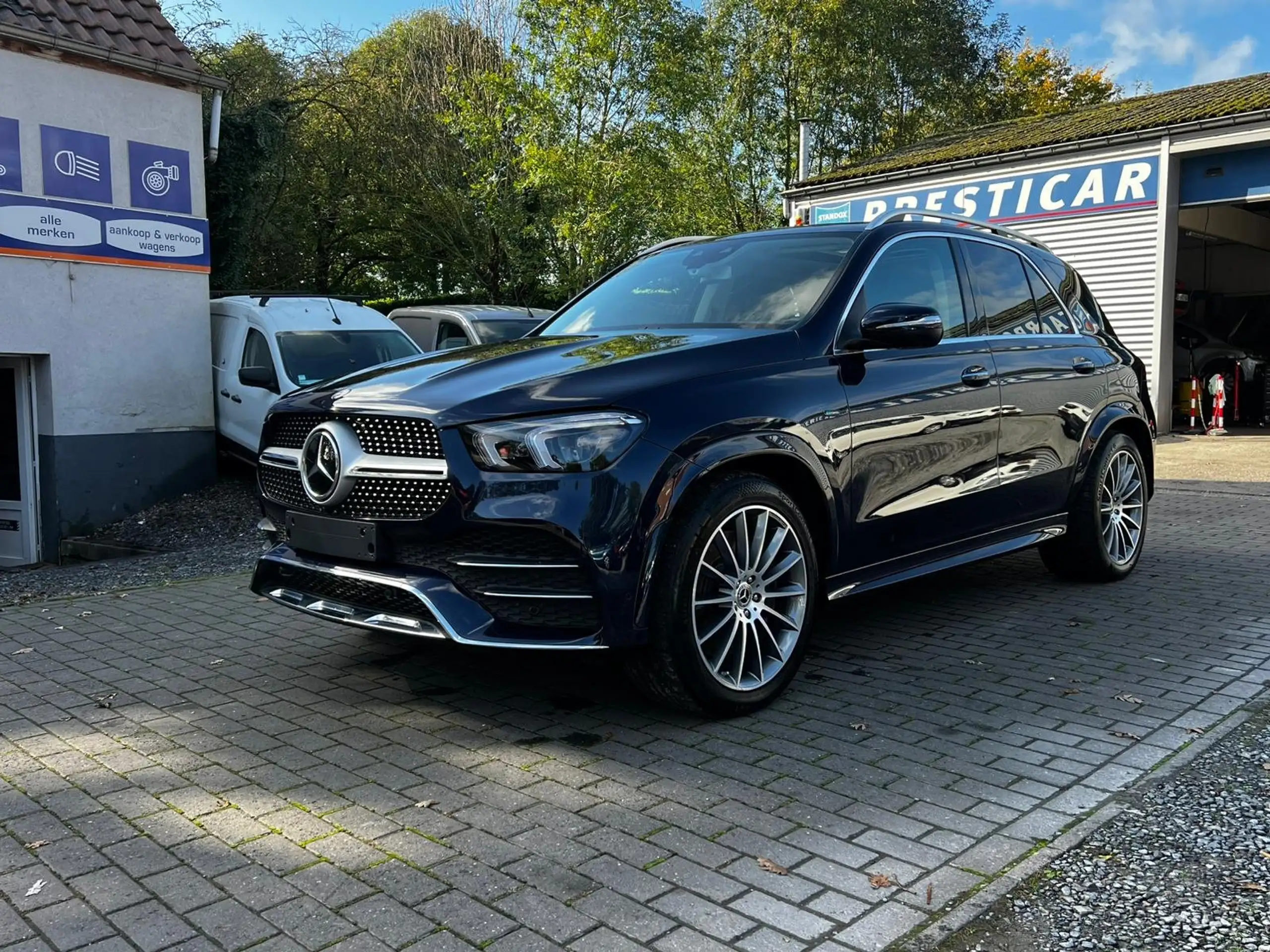 Mercedes-Benz - GLE 350