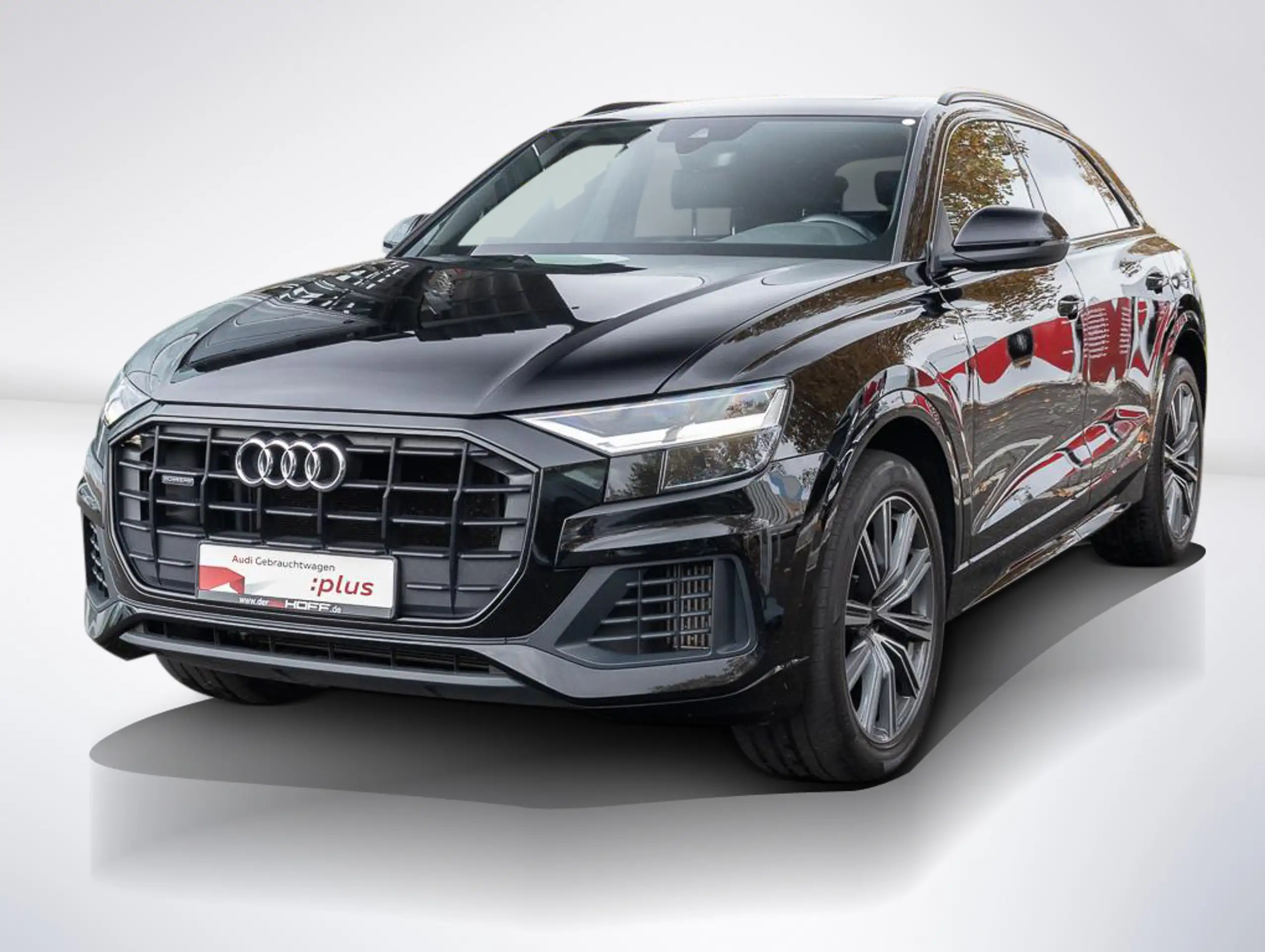 Audi - Q8