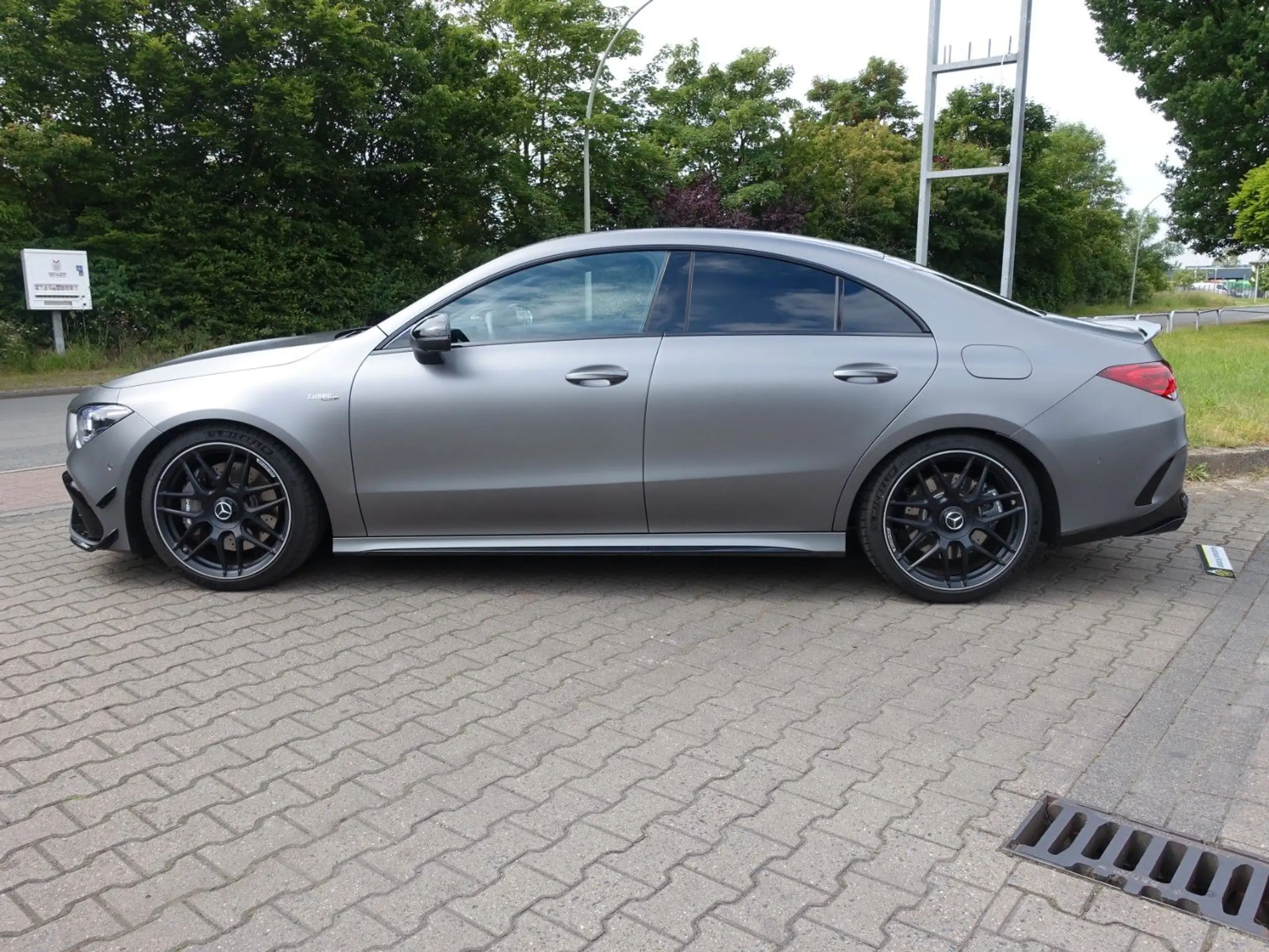 Mercedes-Benz - CLA 45 AMG