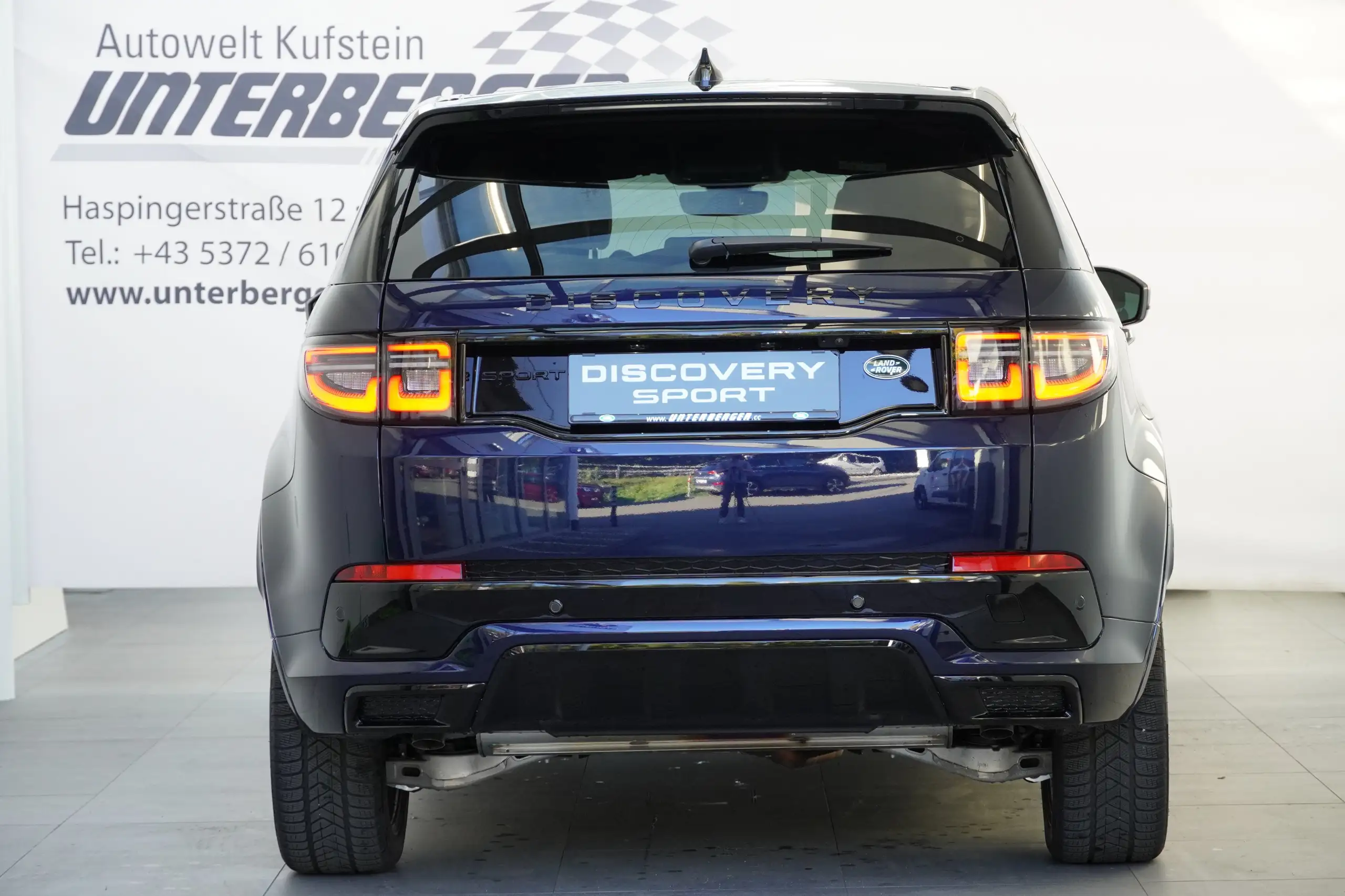 Land Rover - Discovery Sport