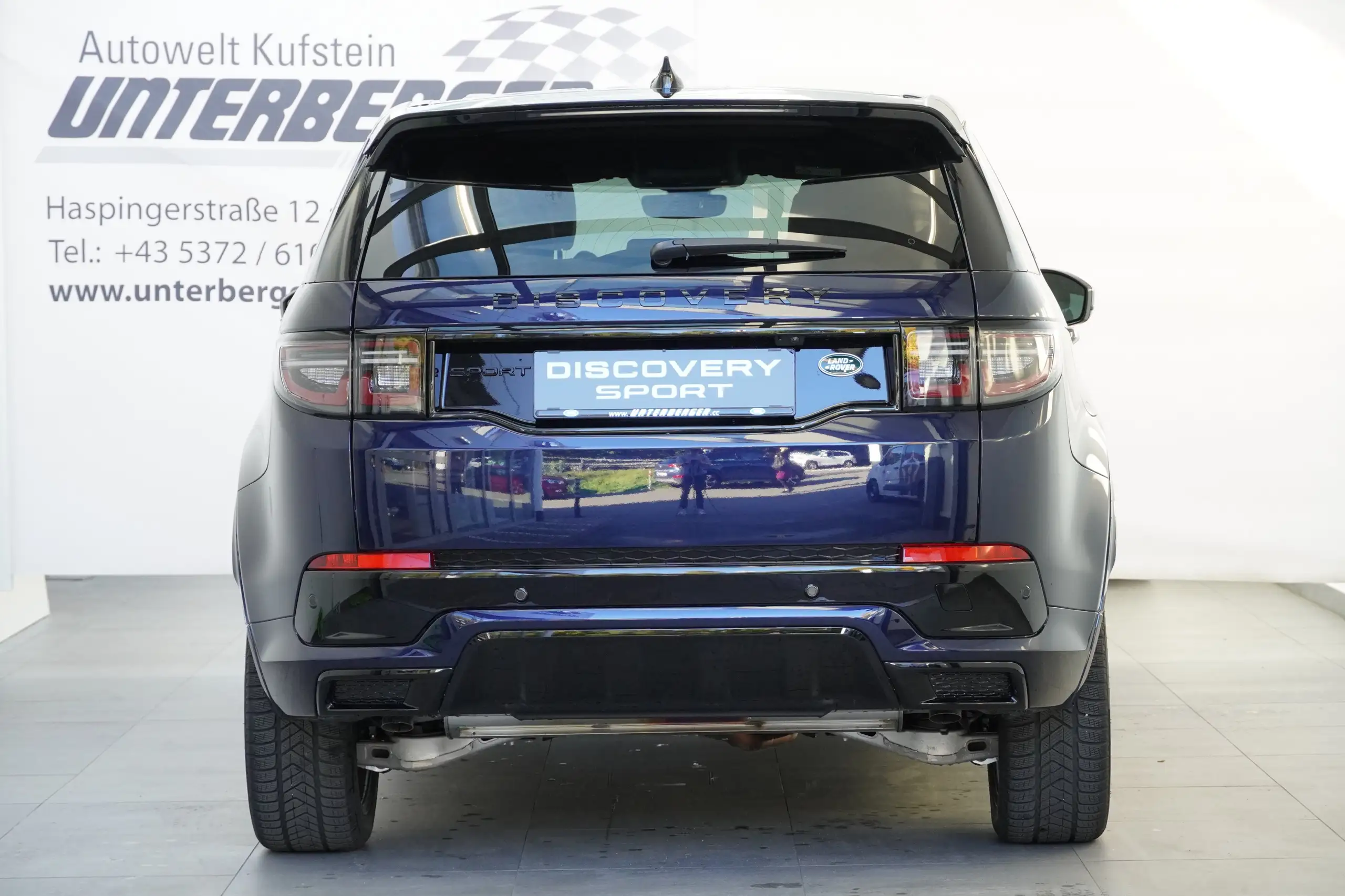 Land Rover - Discovery Sport