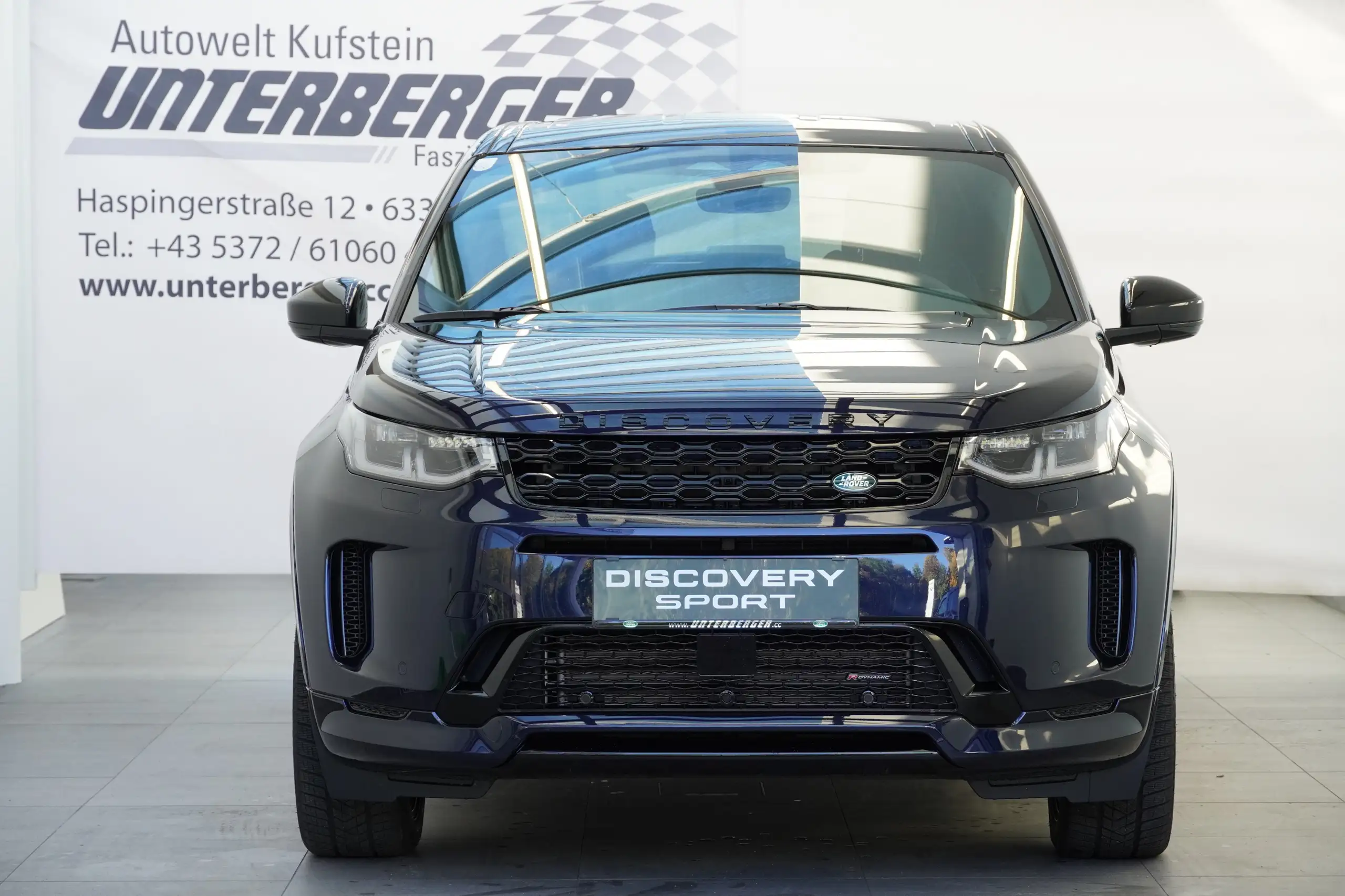 Land Rover - Discovery Sport