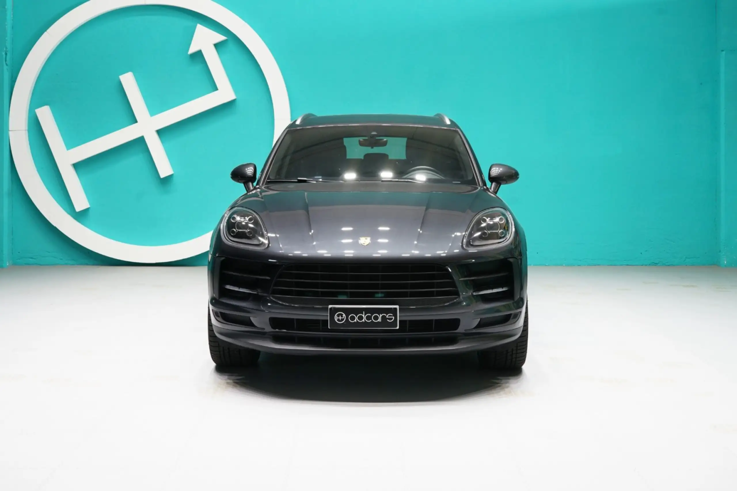 Porsche - Macan