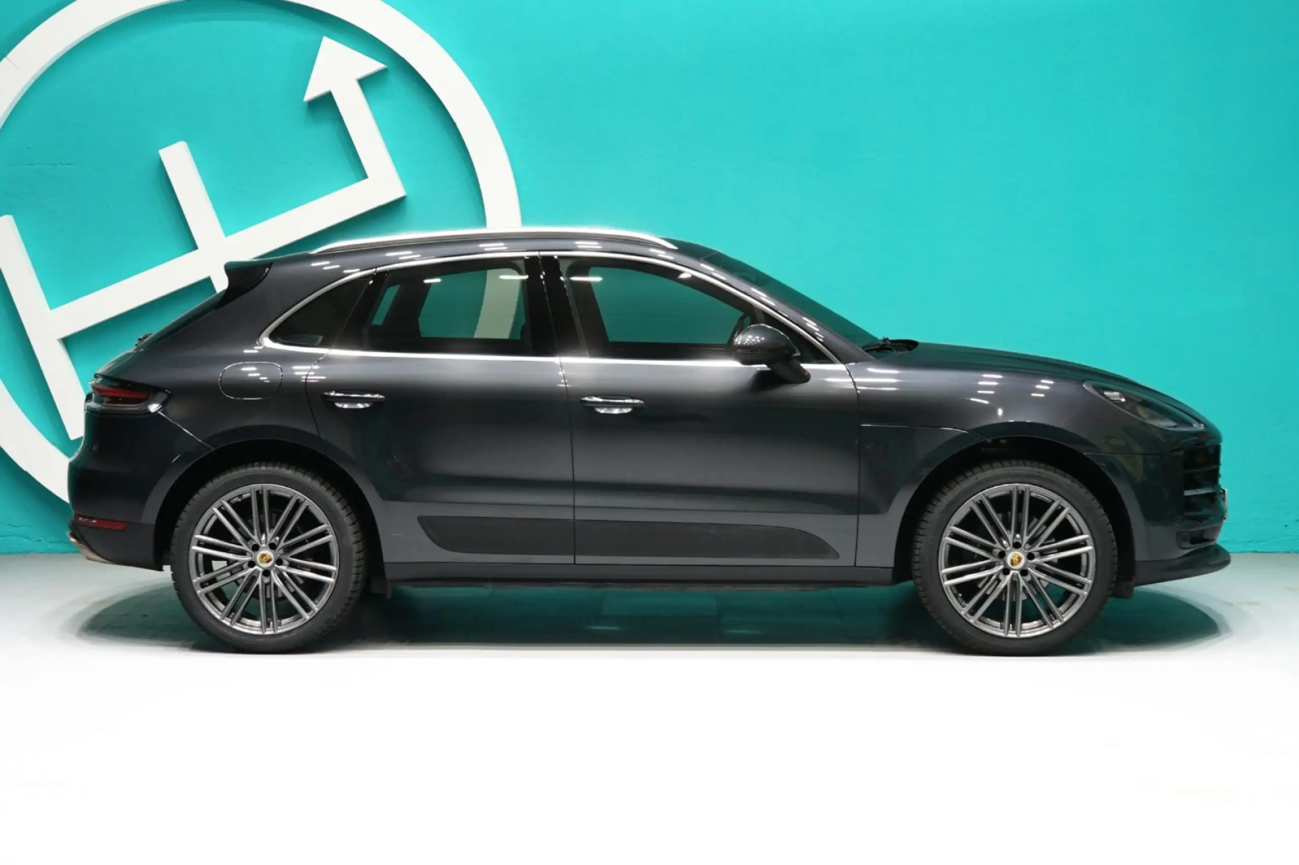 Porsche - Macan