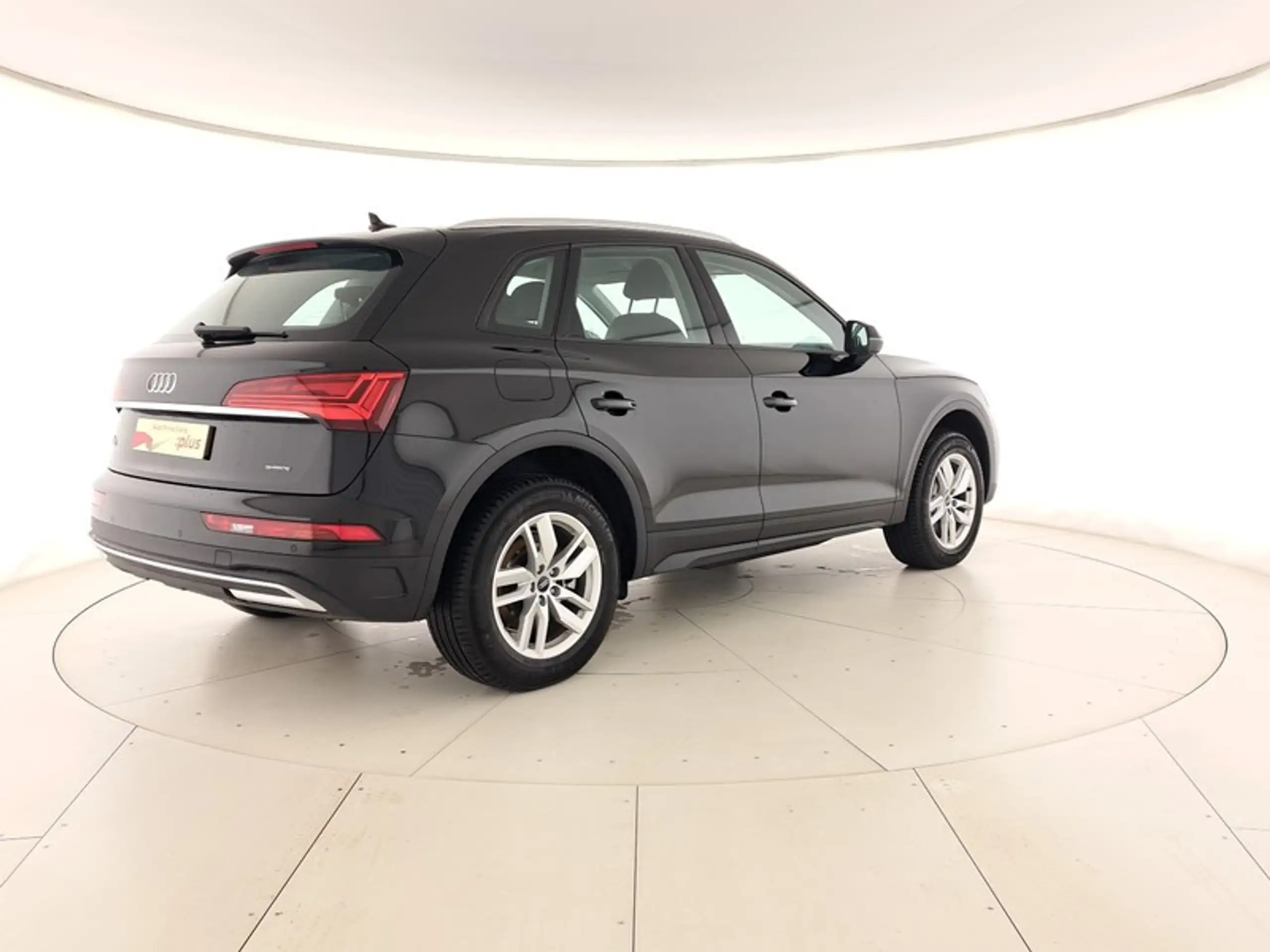 Audi - Q5