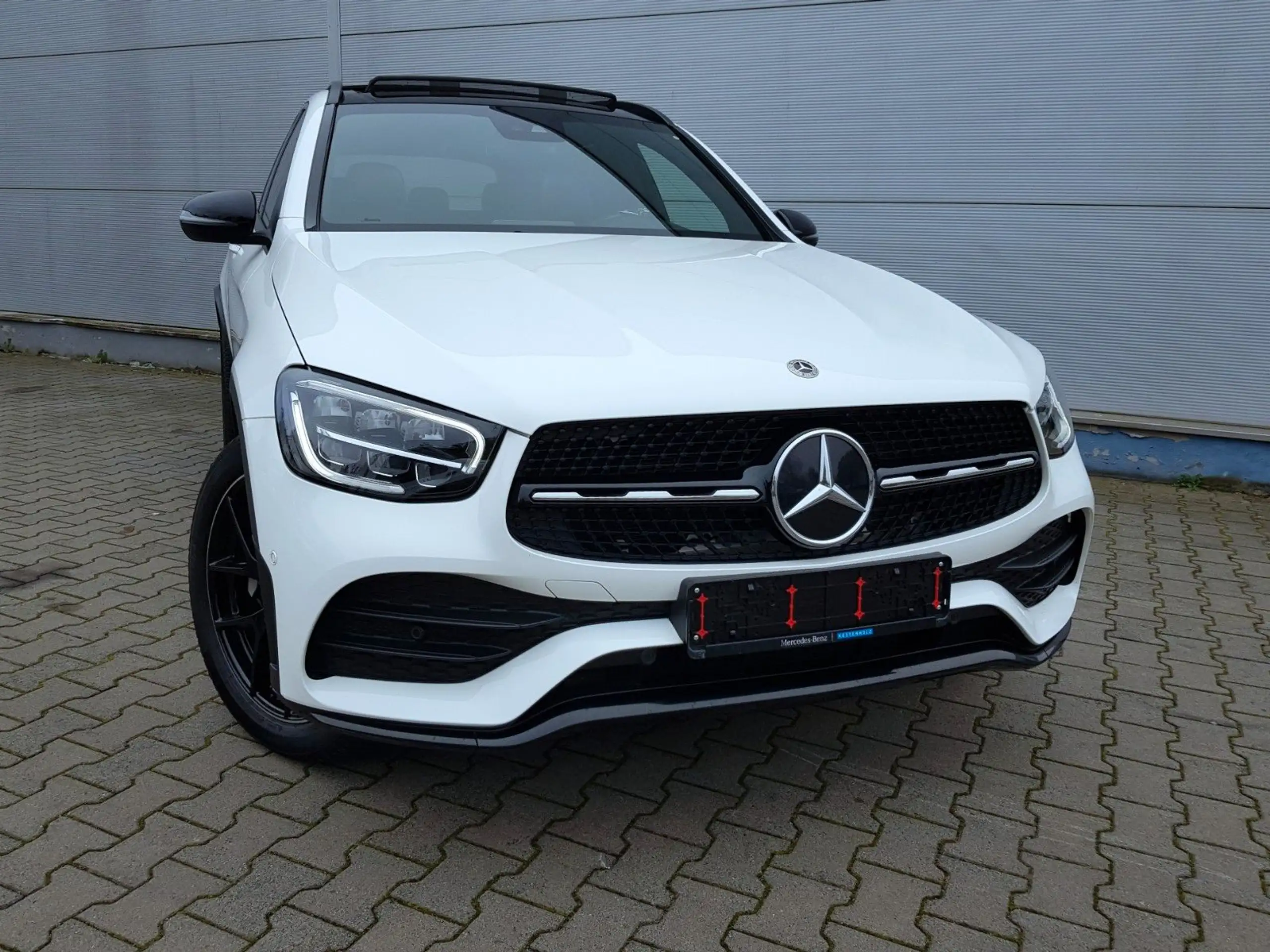 Mercedes-Benz - GLC 400