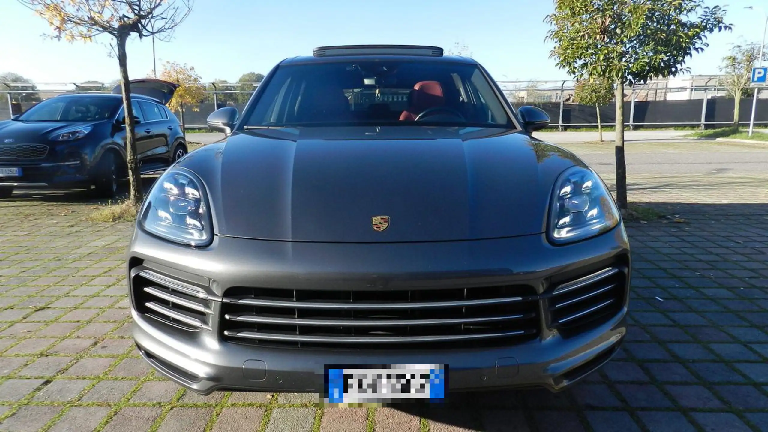 Porsche - Cayenne