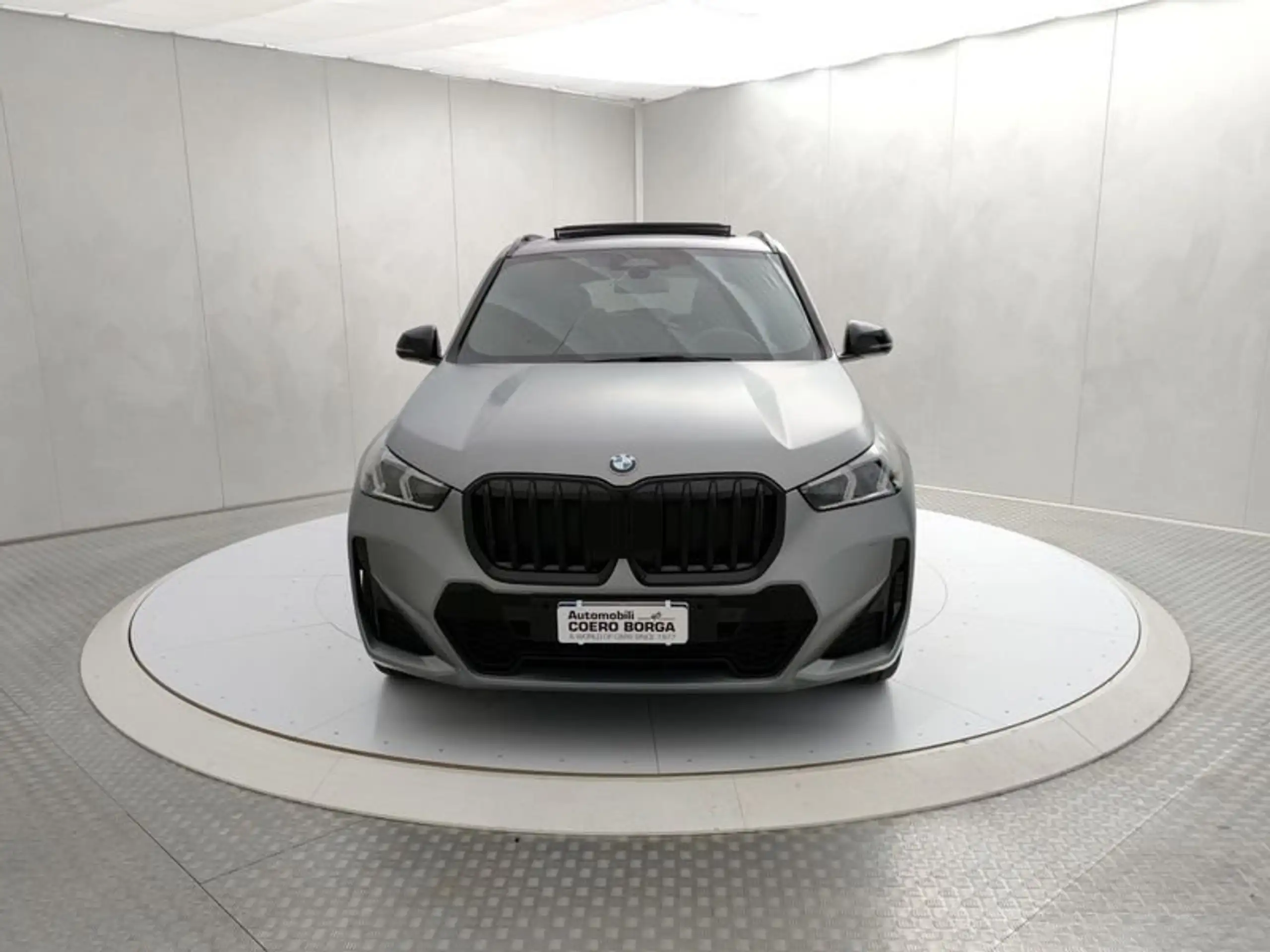 BMW - X1