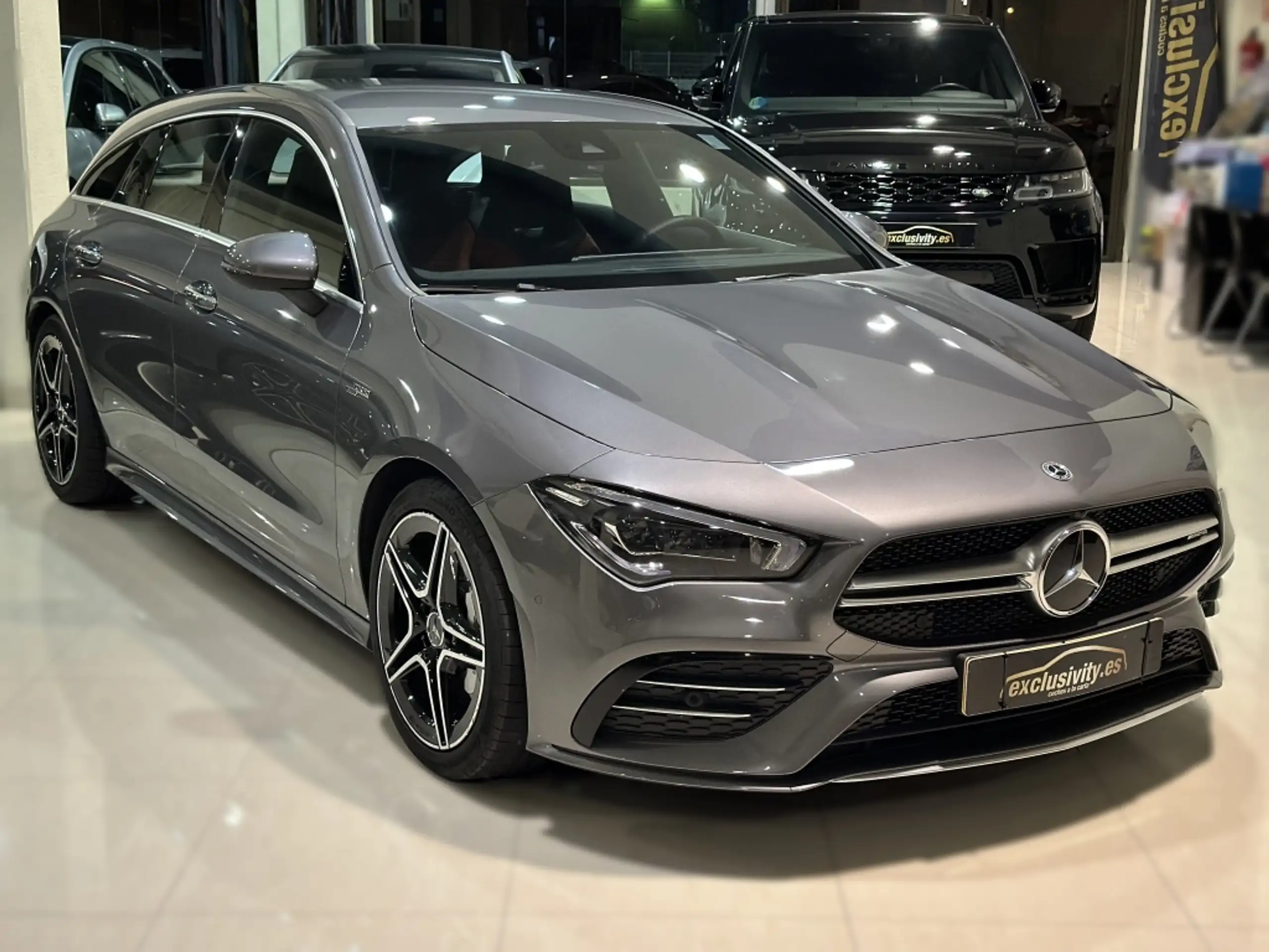 Mercedes-Benz - CLA 45 AMG