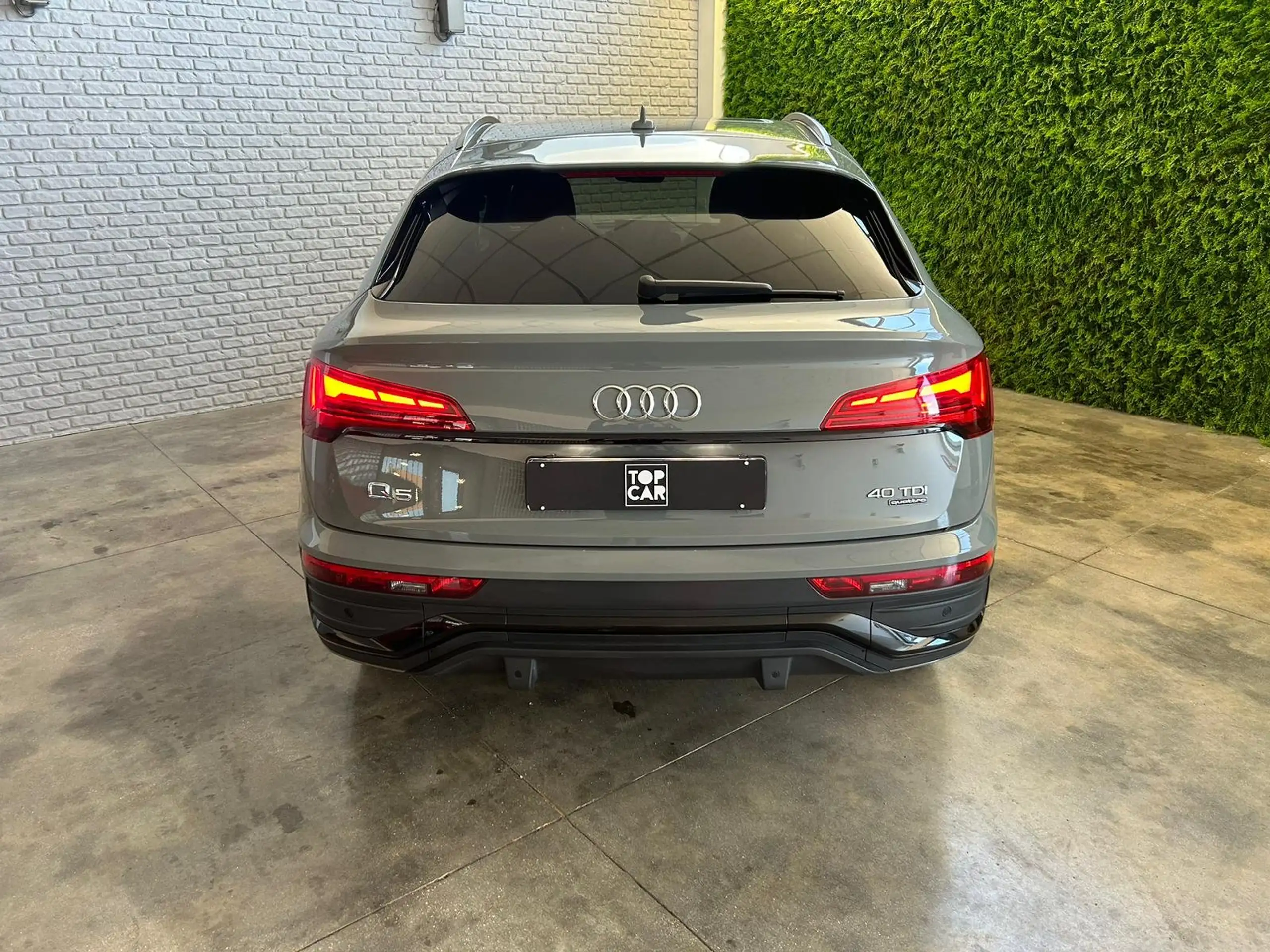 Audi - Q5