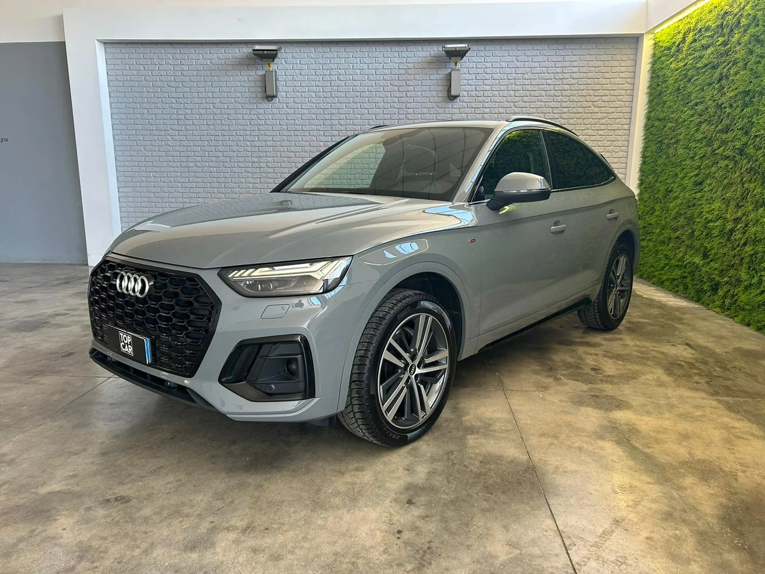 Audi - Q5