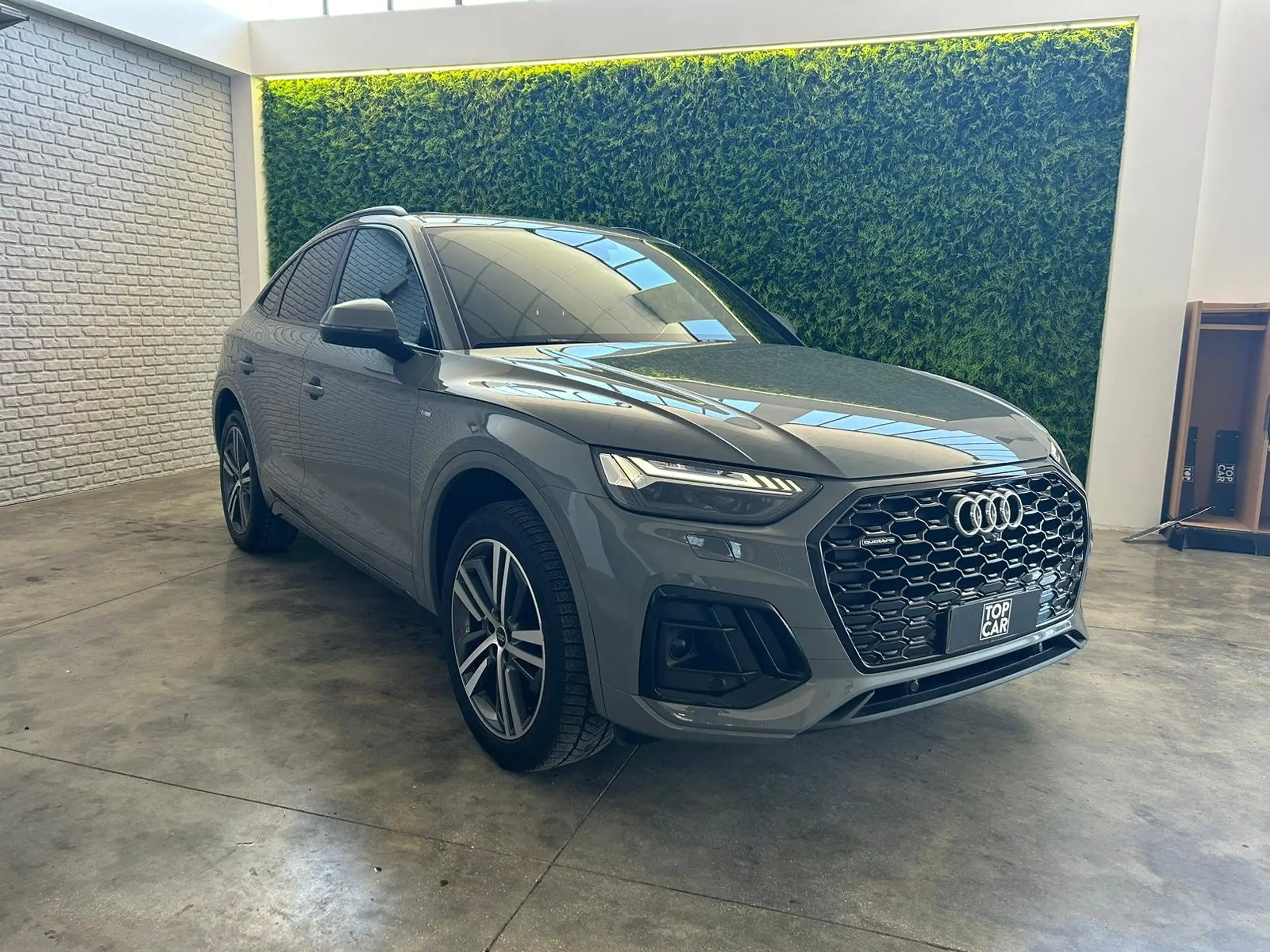 Audi - Q5