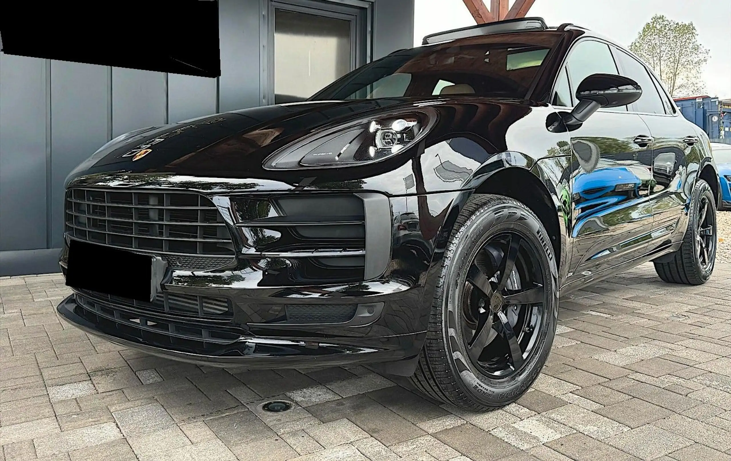 Porsche - Macan