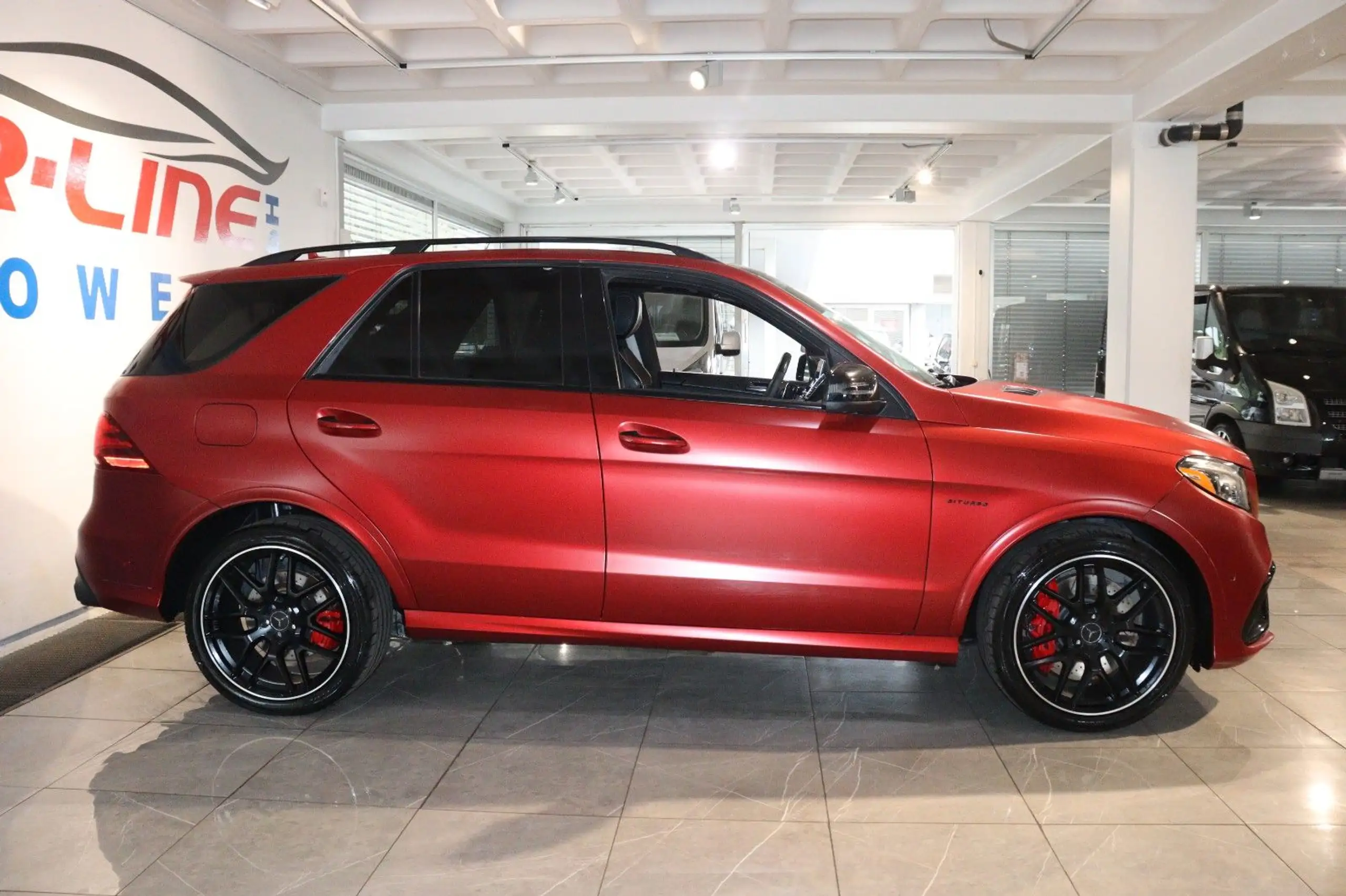 Mercedes-Benz - GLE 63 AMG