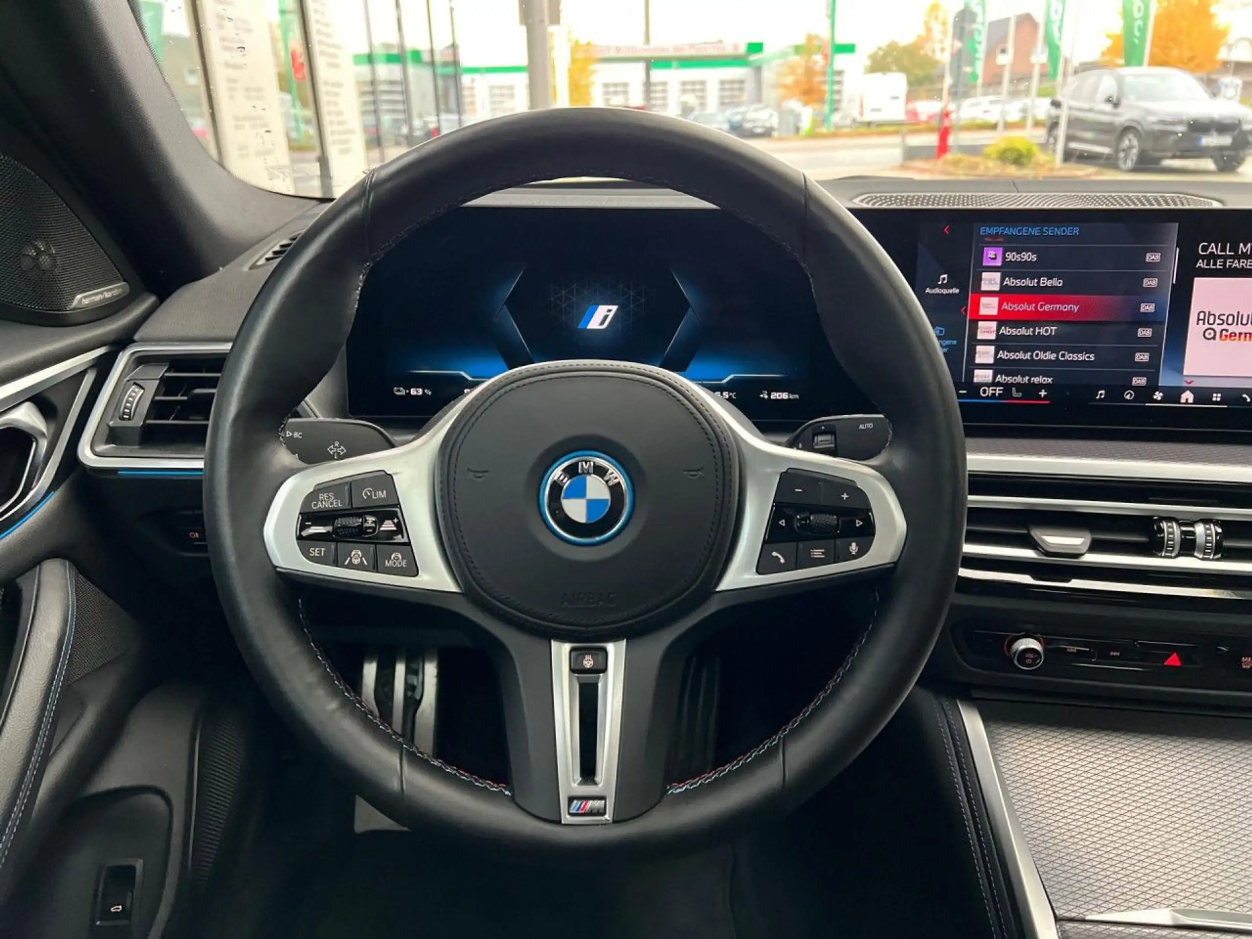 BMW - i4