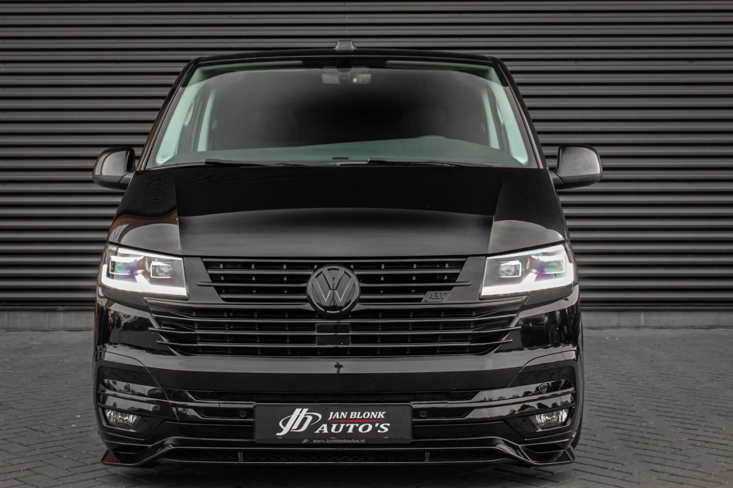 Volkswagen - Transporter