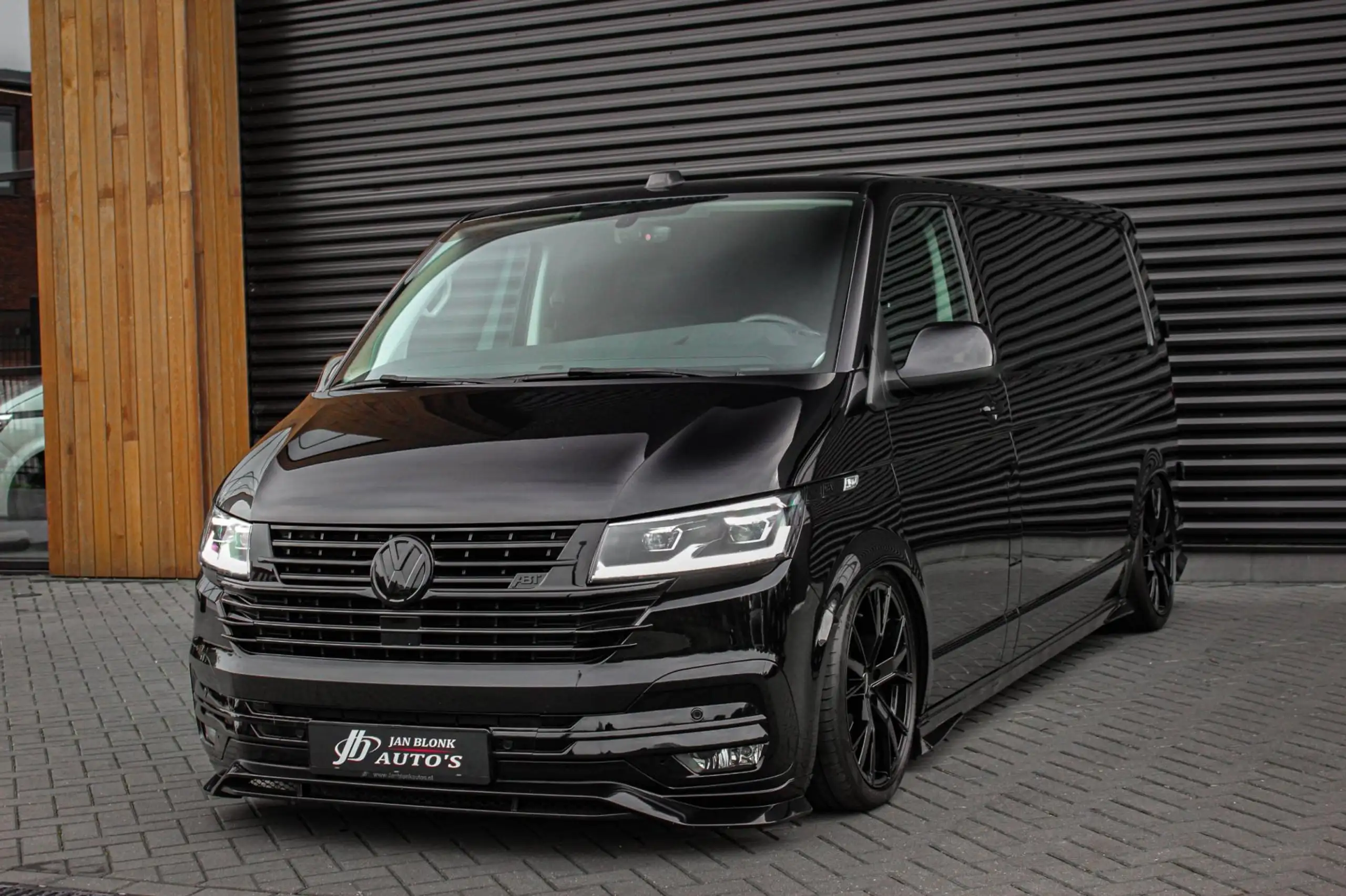 Volkswagen - Transporter