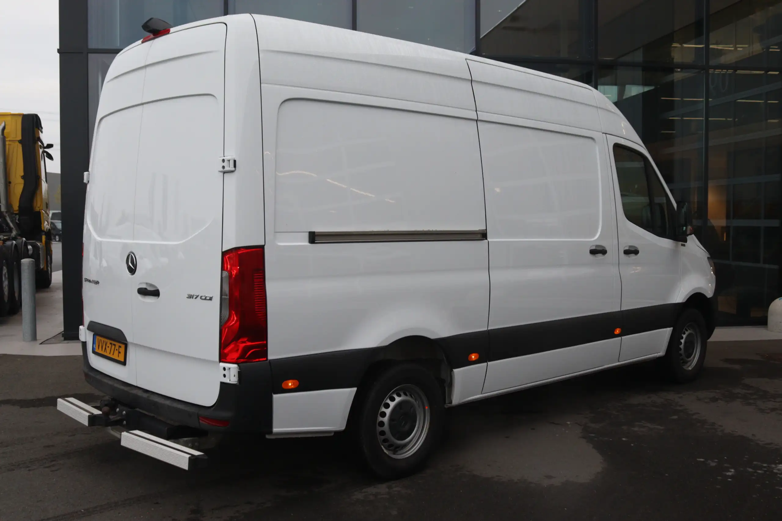 Mercedes-Benz - Sprinter