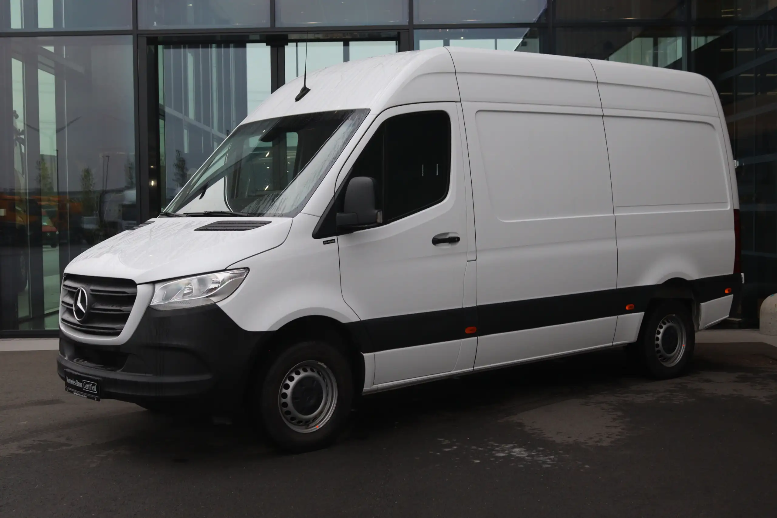 Mercedes-Benz - Sprinter