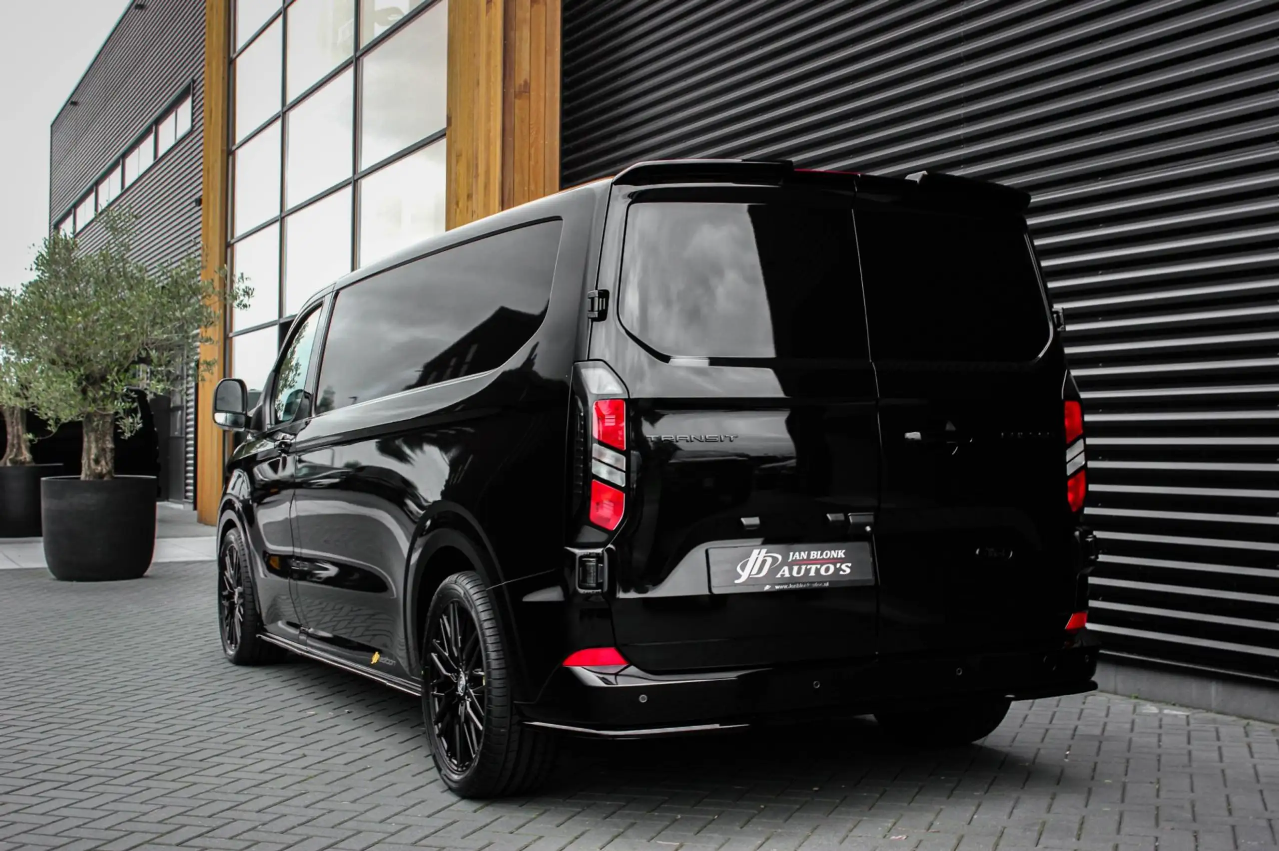 Ford - Transit Custom