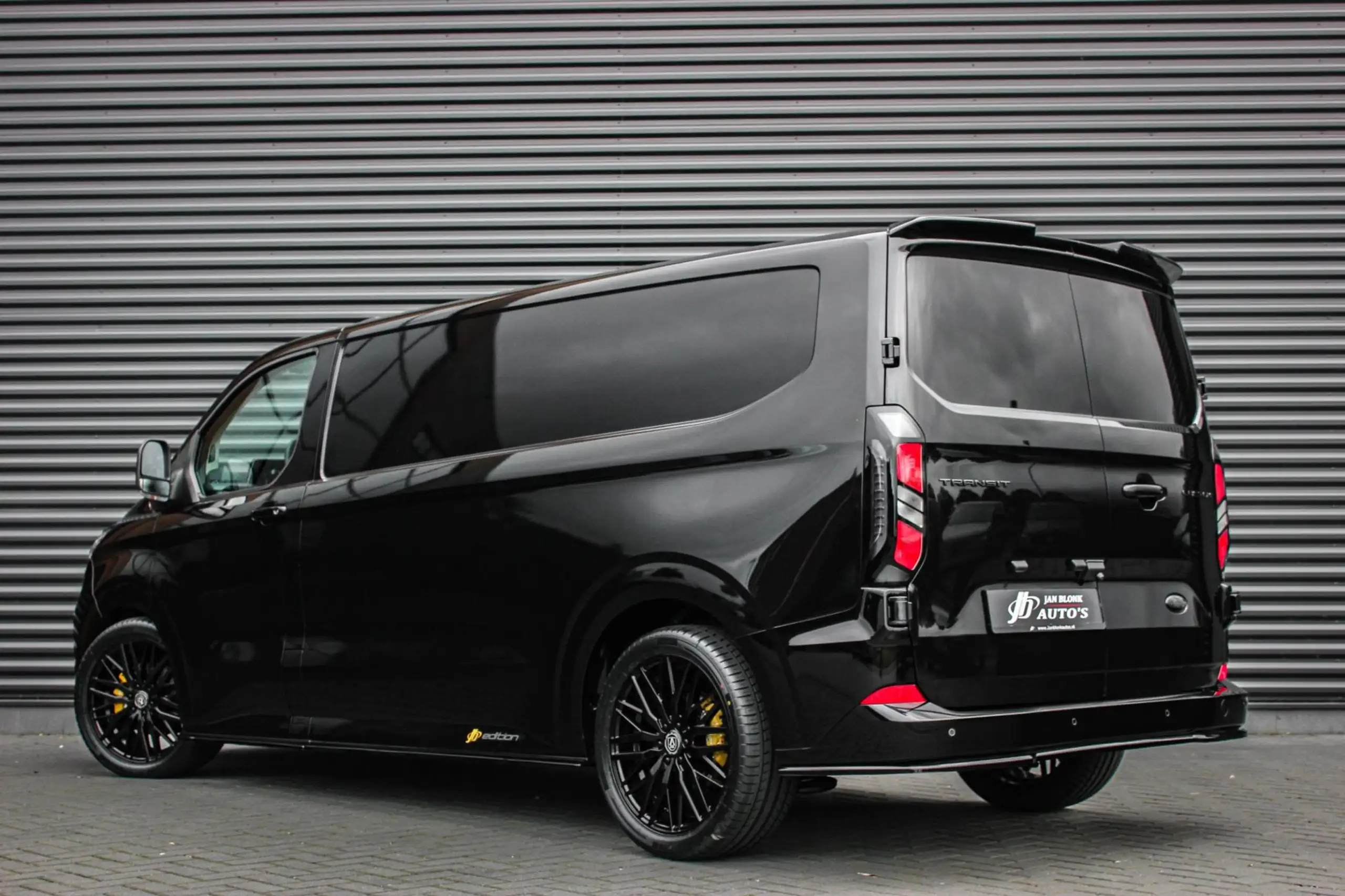 Ford - Transit Custom