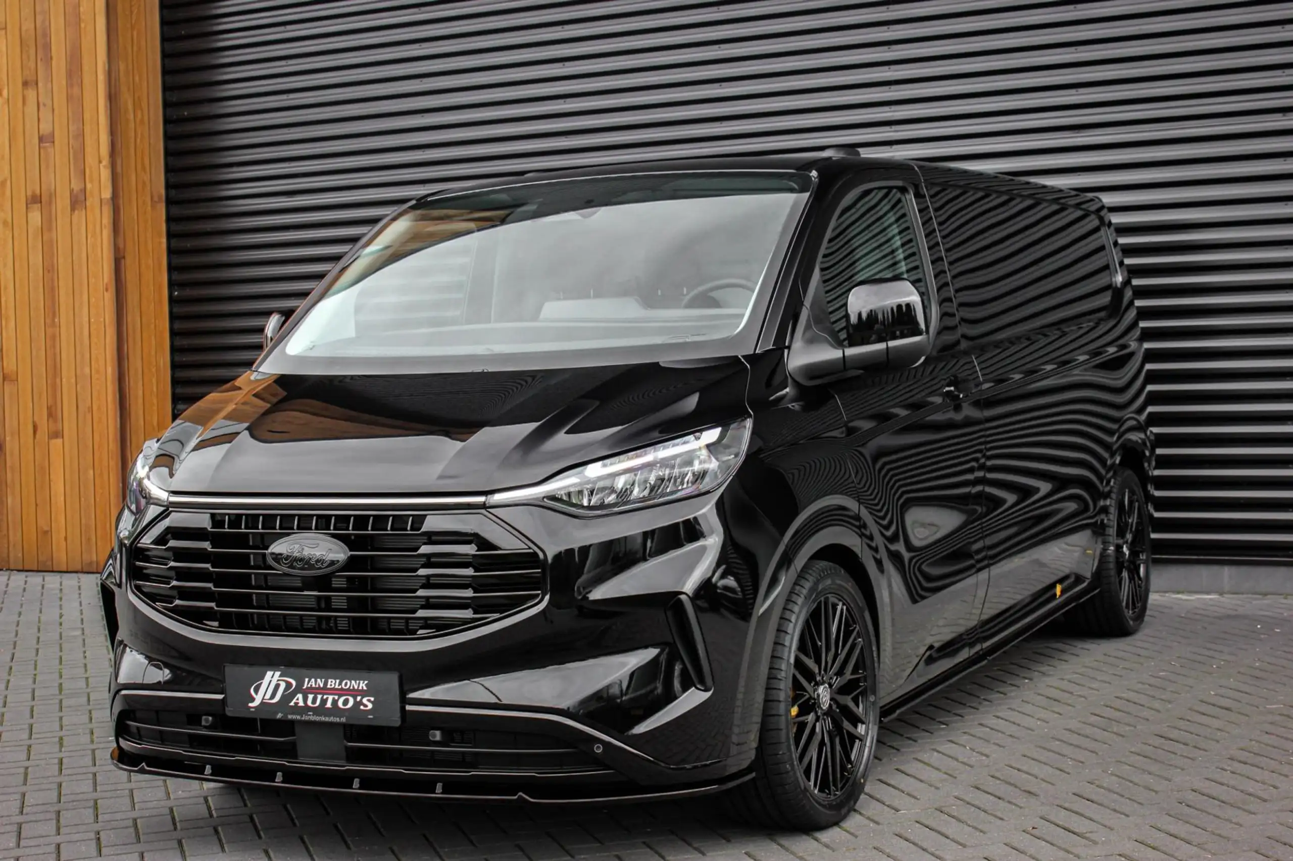 Ford - Transit Custom