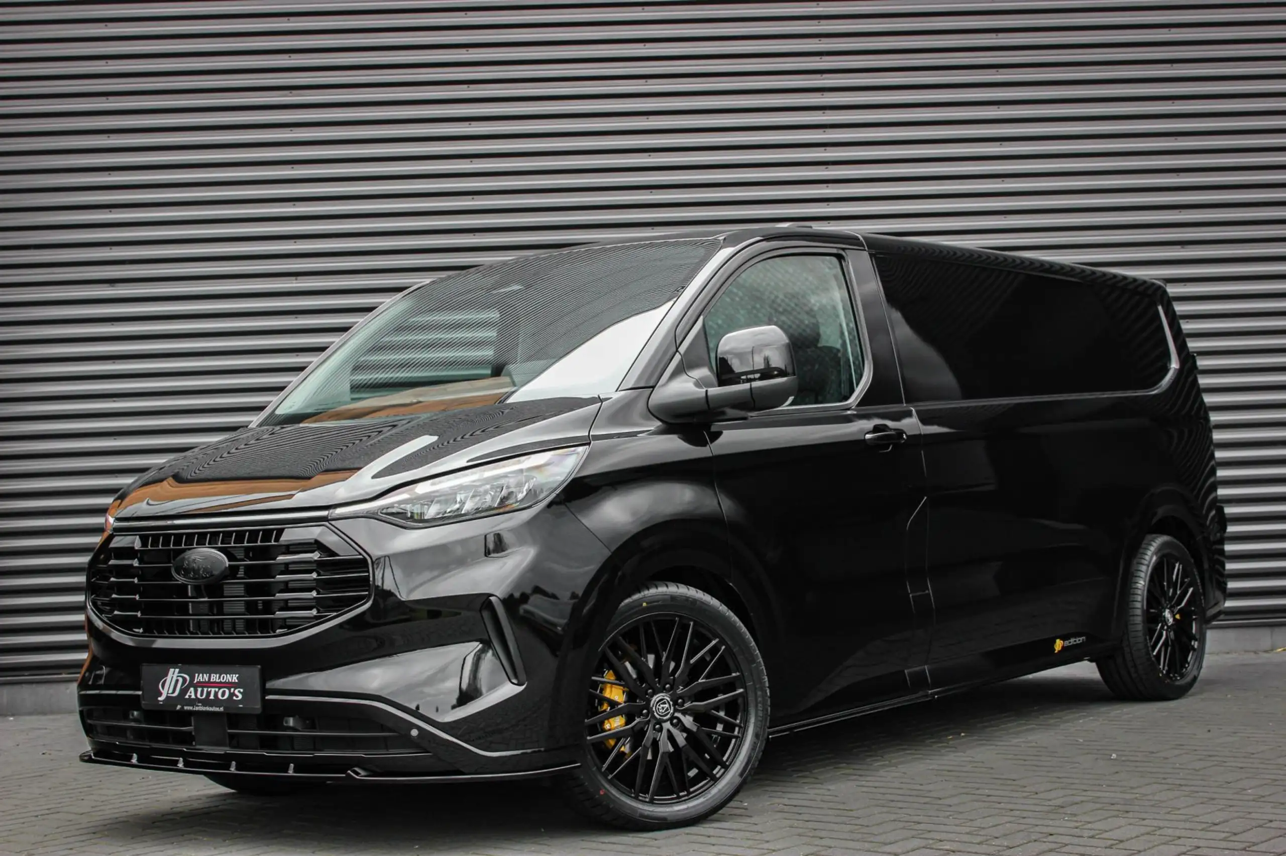 Ford - Transit Custom