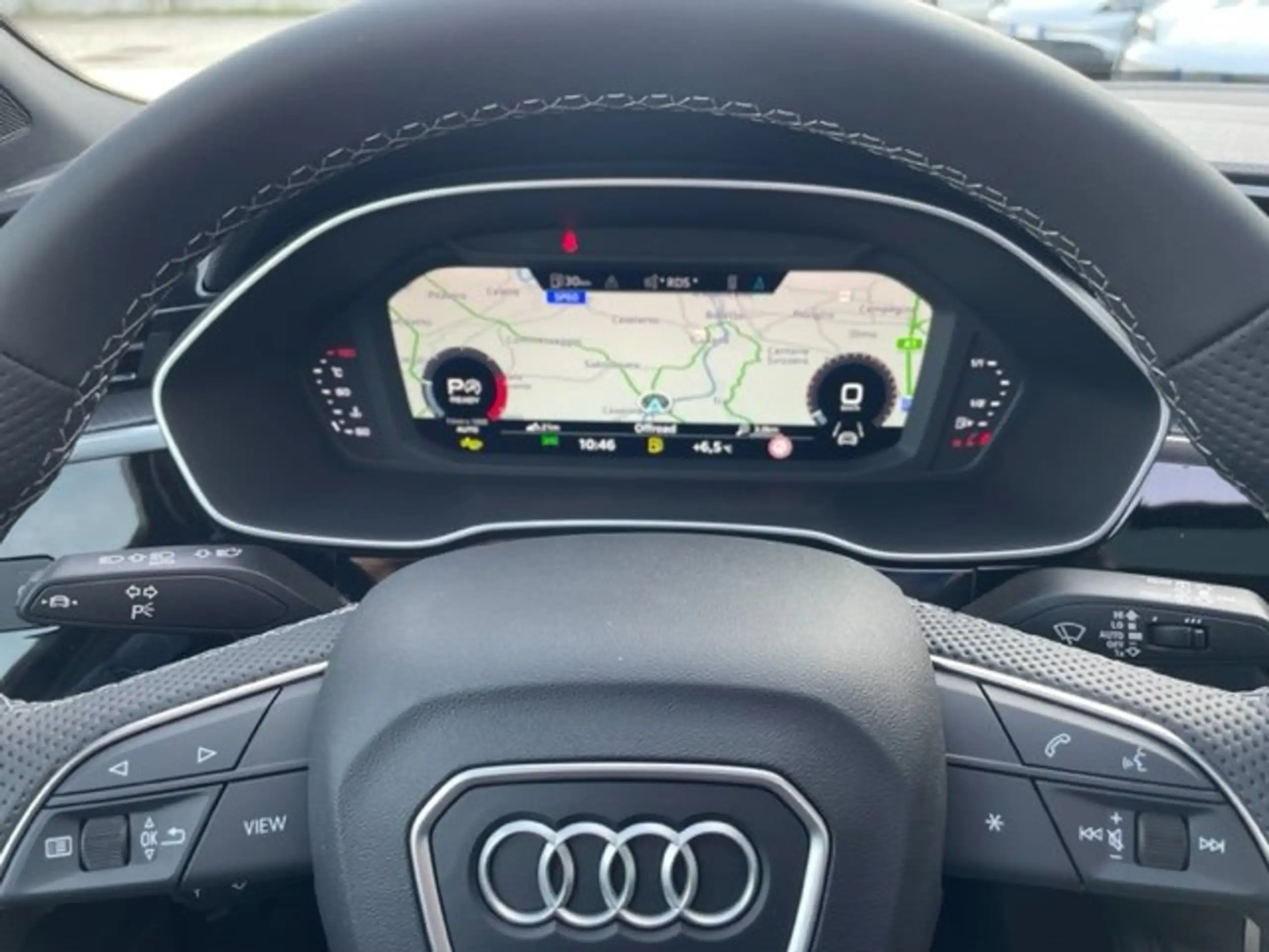 Audi - Q3