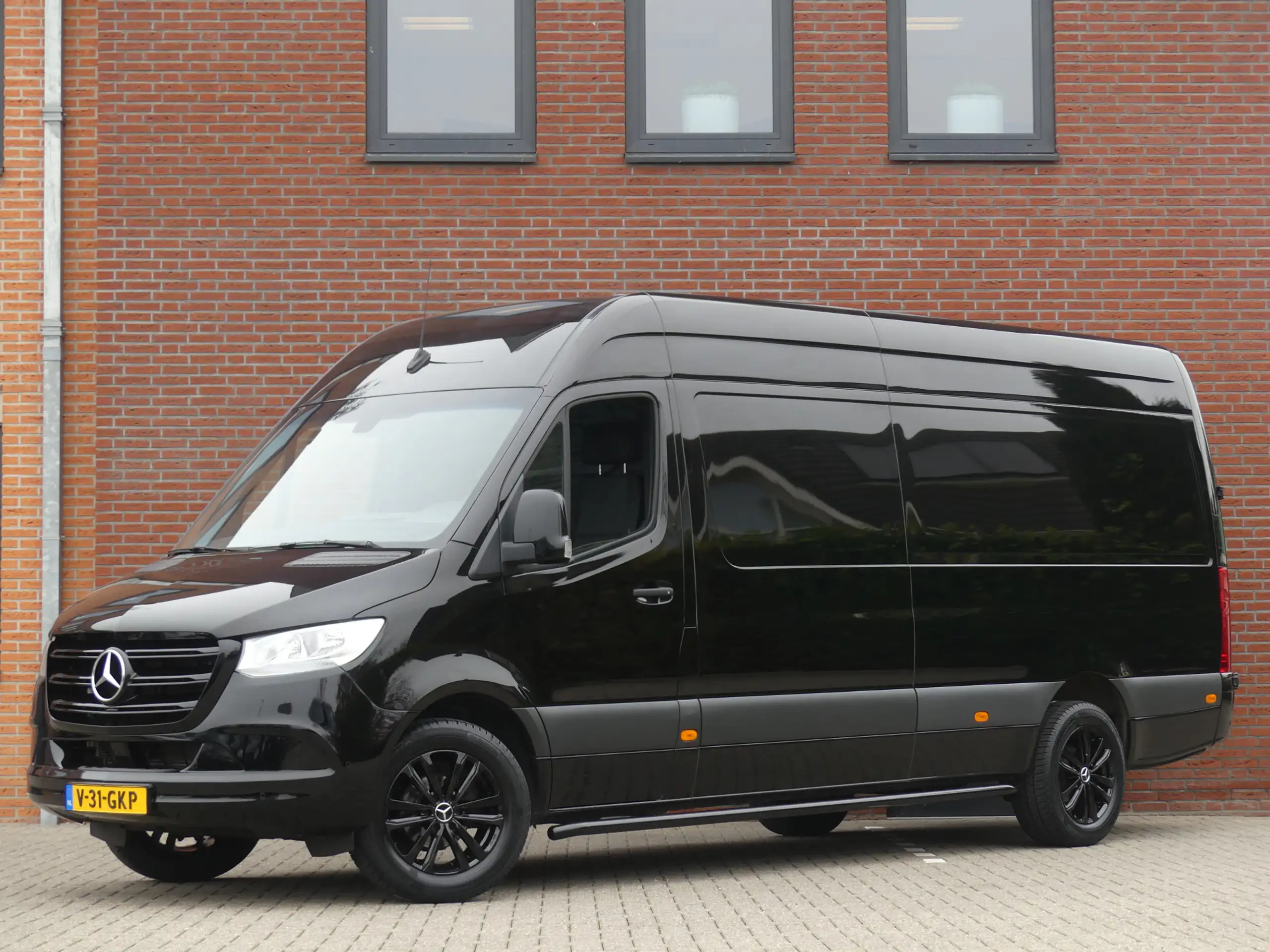 Mercedes-Benz - Sprinter