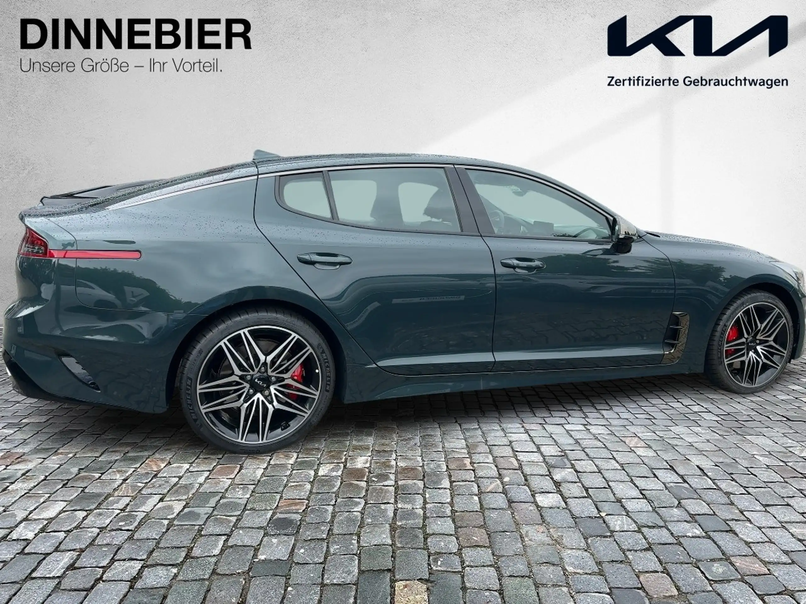 Kia - Stinger