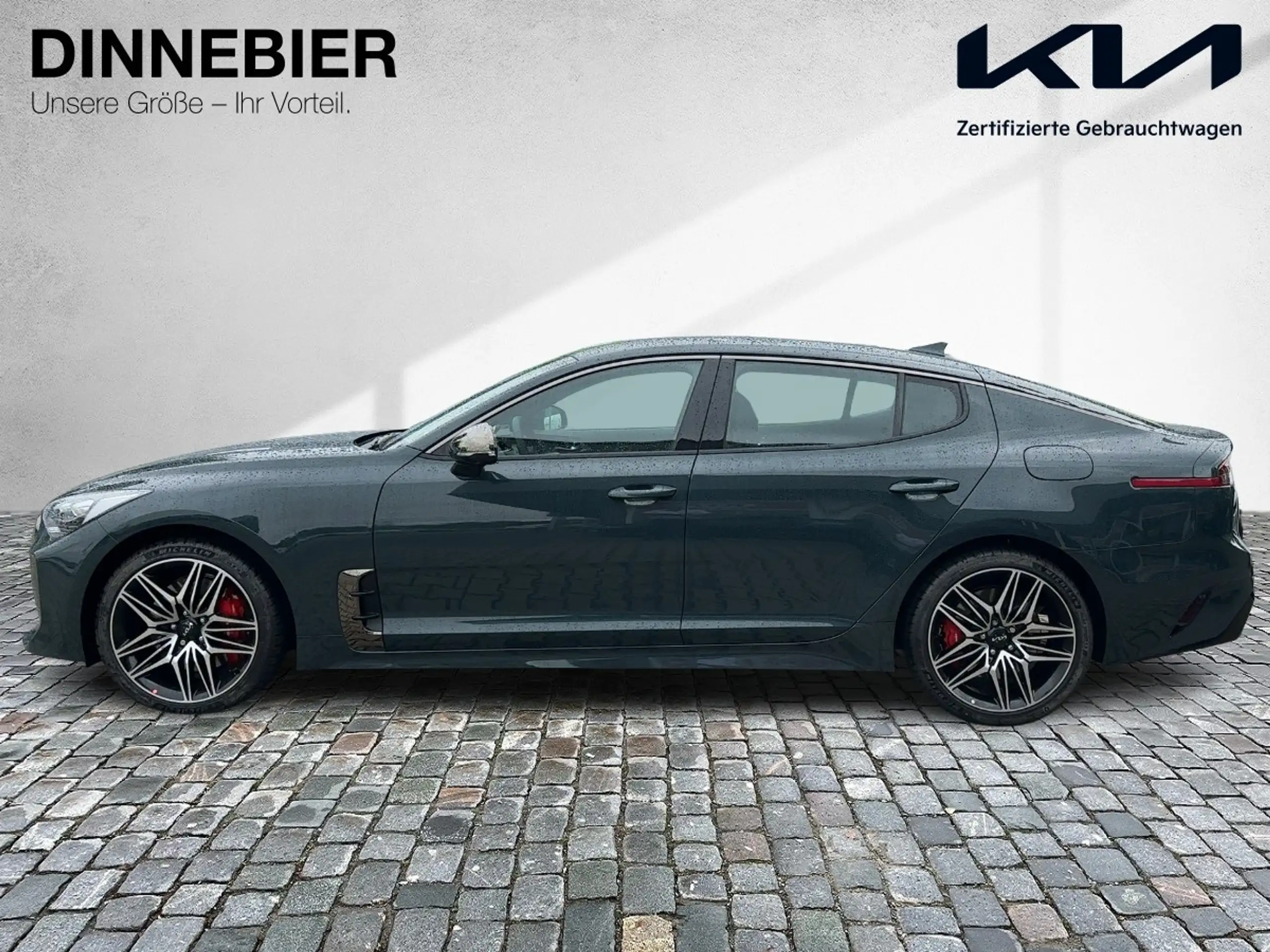 Kia - Stinger