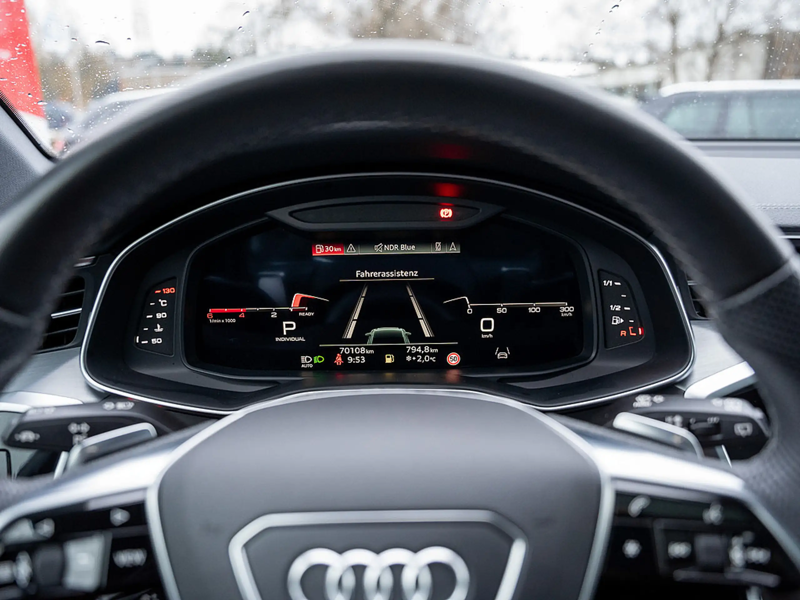 Audi - S6