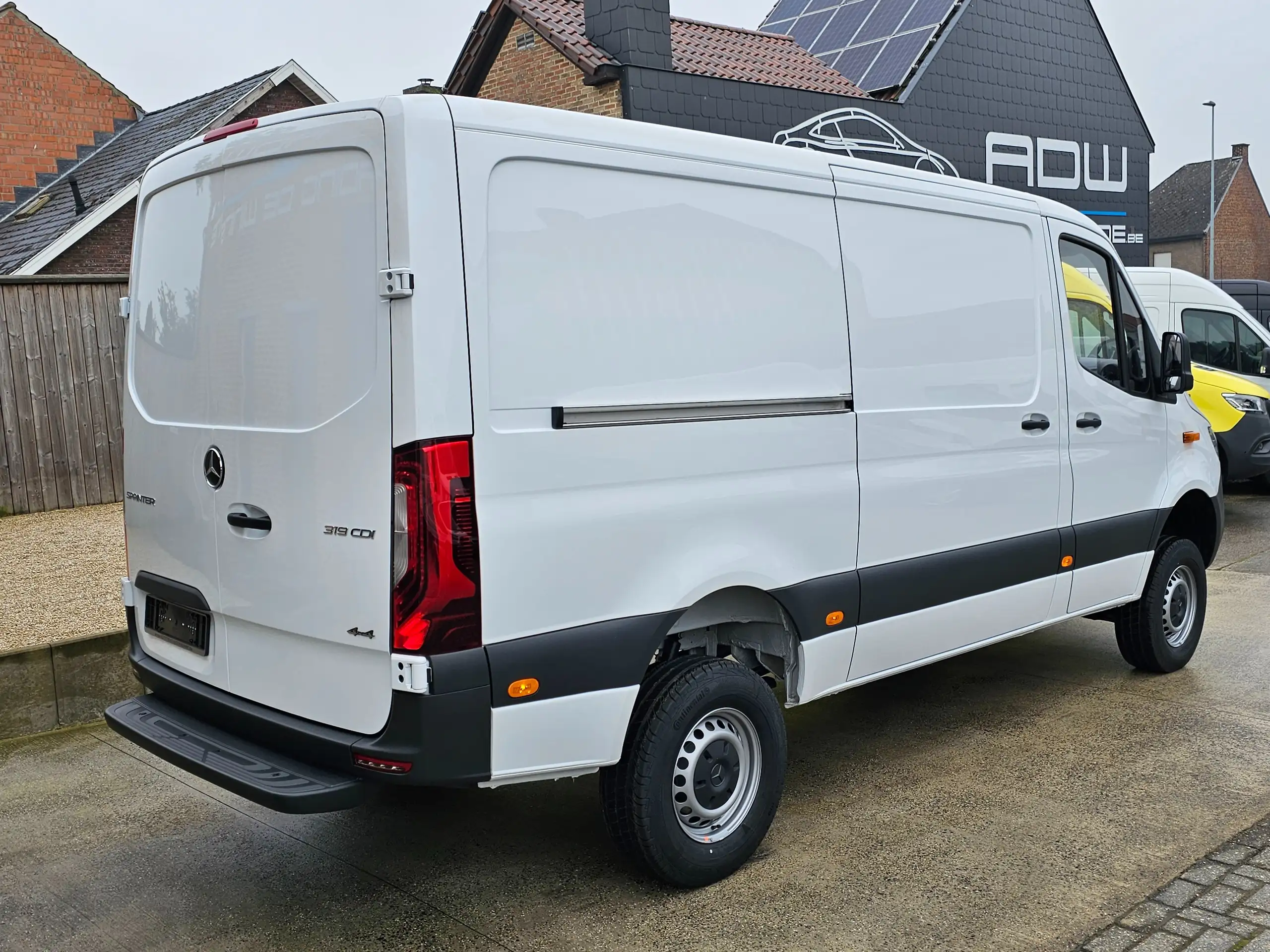 Mercedes-Benz - Sprinter