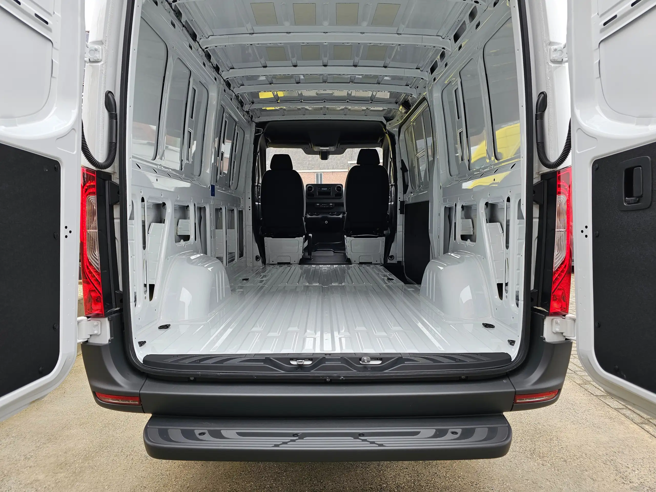 Mercedes-Benz - Sprinter