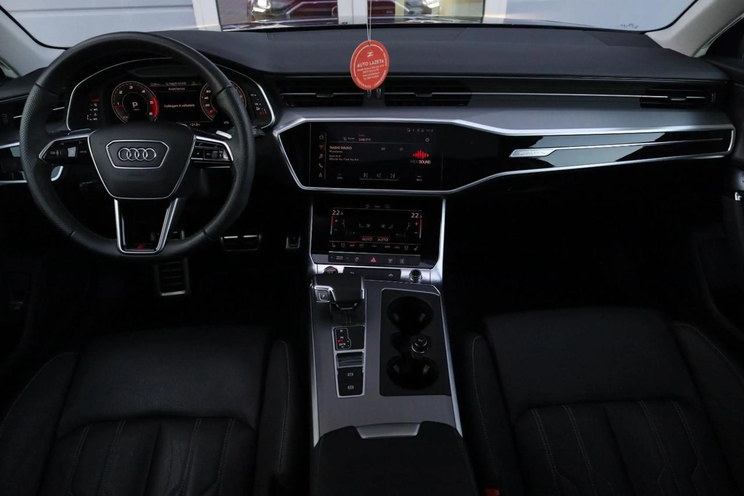 Audi - A6