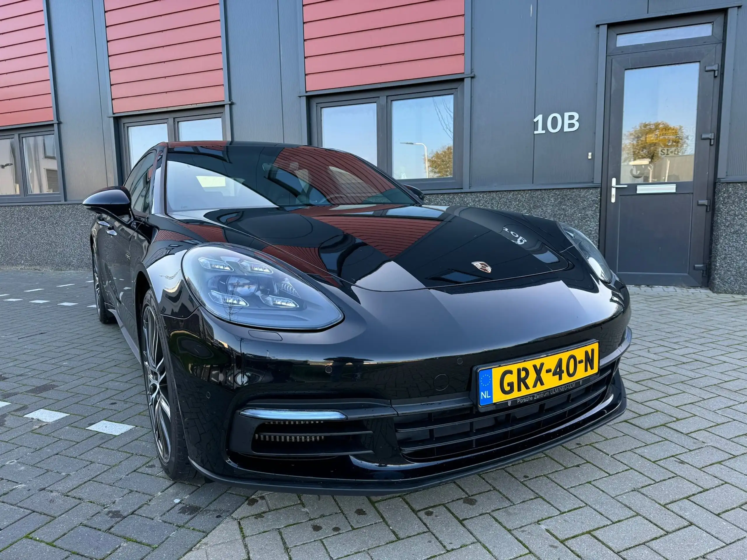 Porsche - Panamera