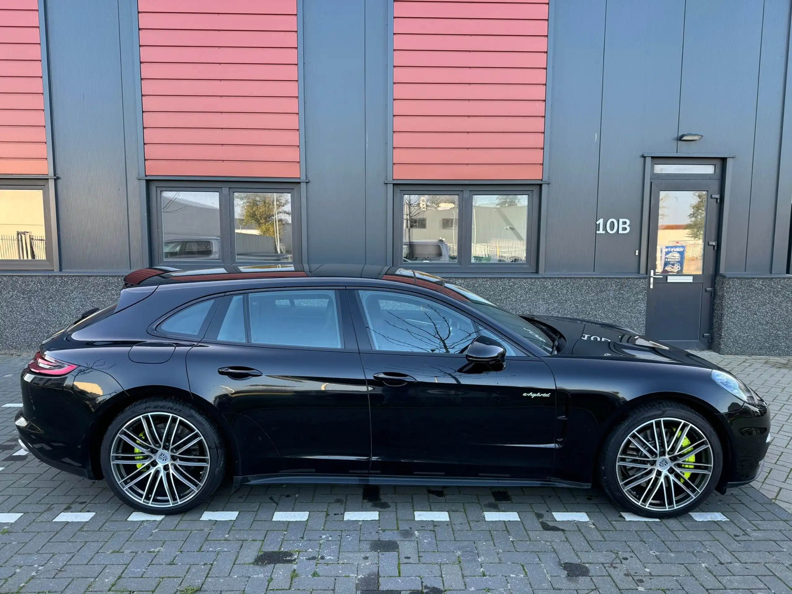 Porsche - Panamera