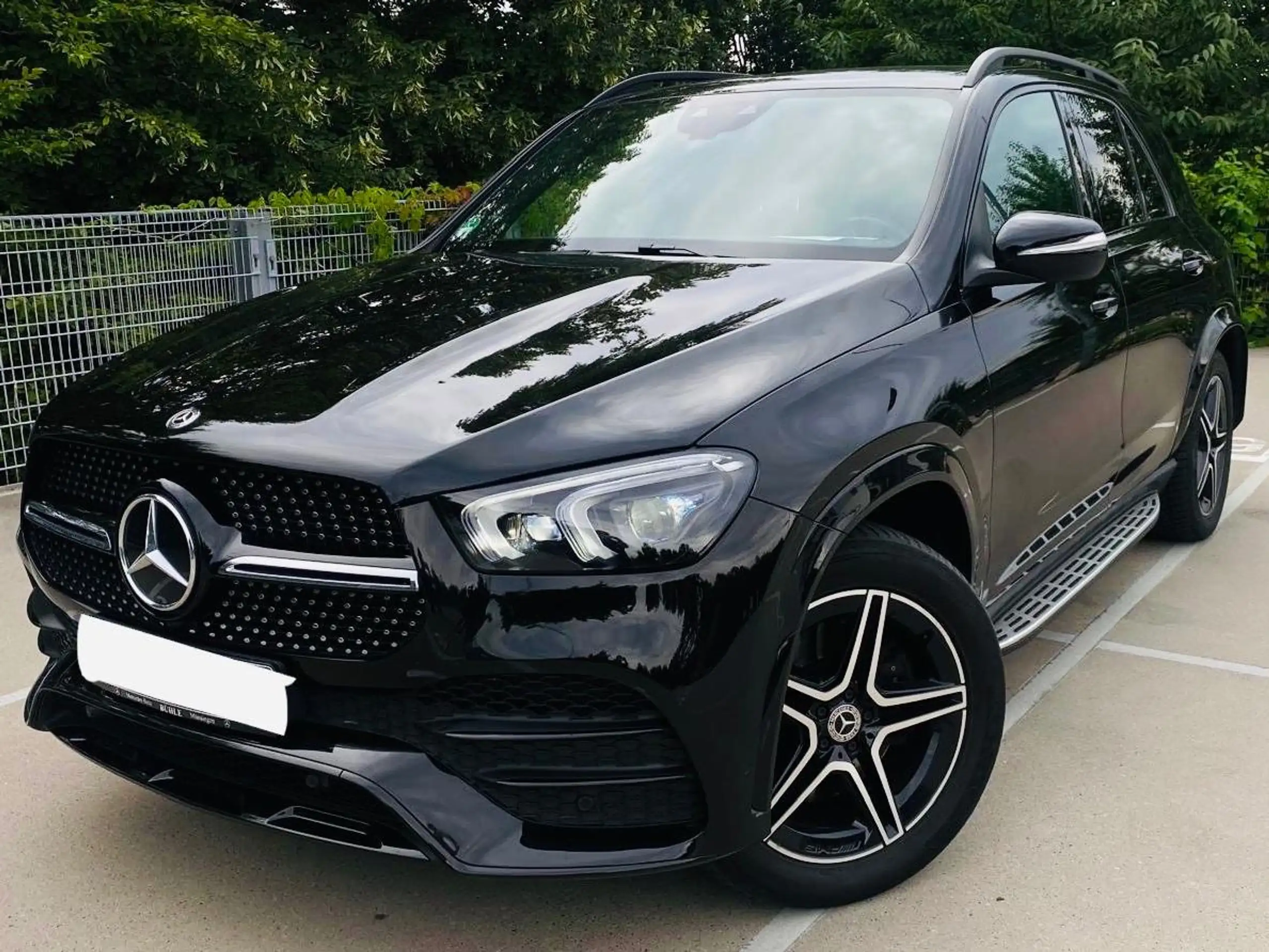 Mercedes-Benz - GLE 350