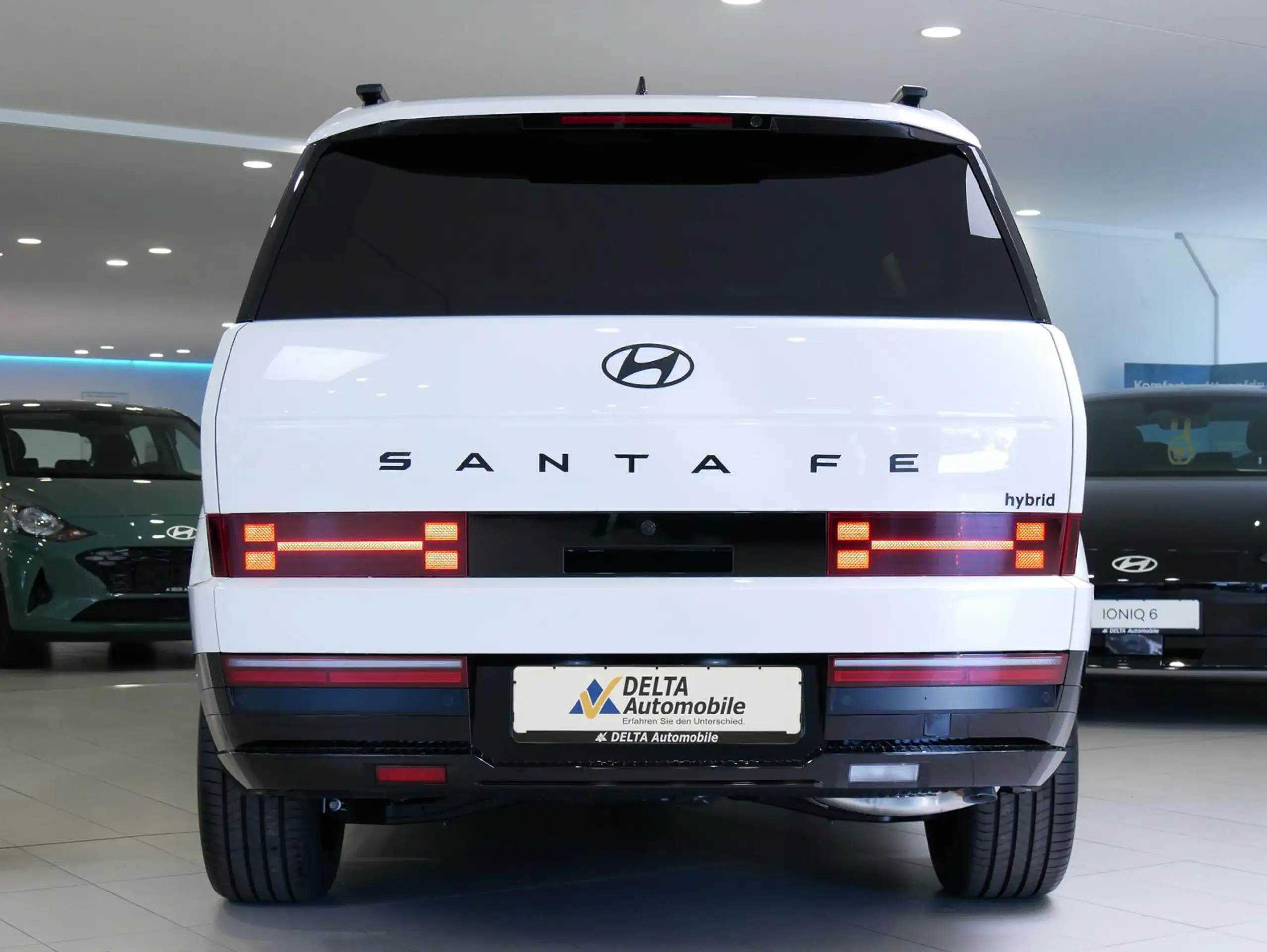 Hyundai - SANTA FE