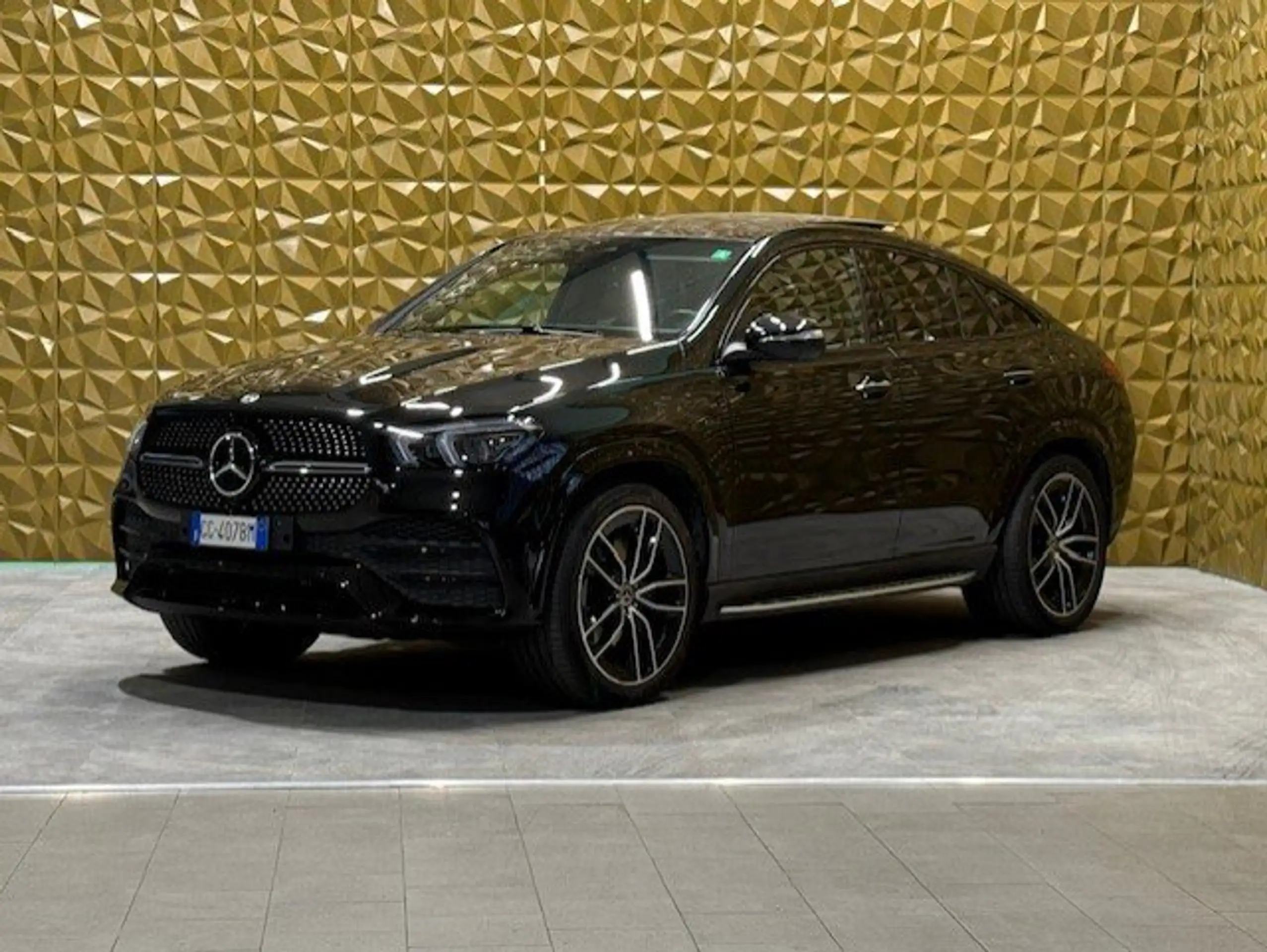 Mercedes-Benz - GLE 350