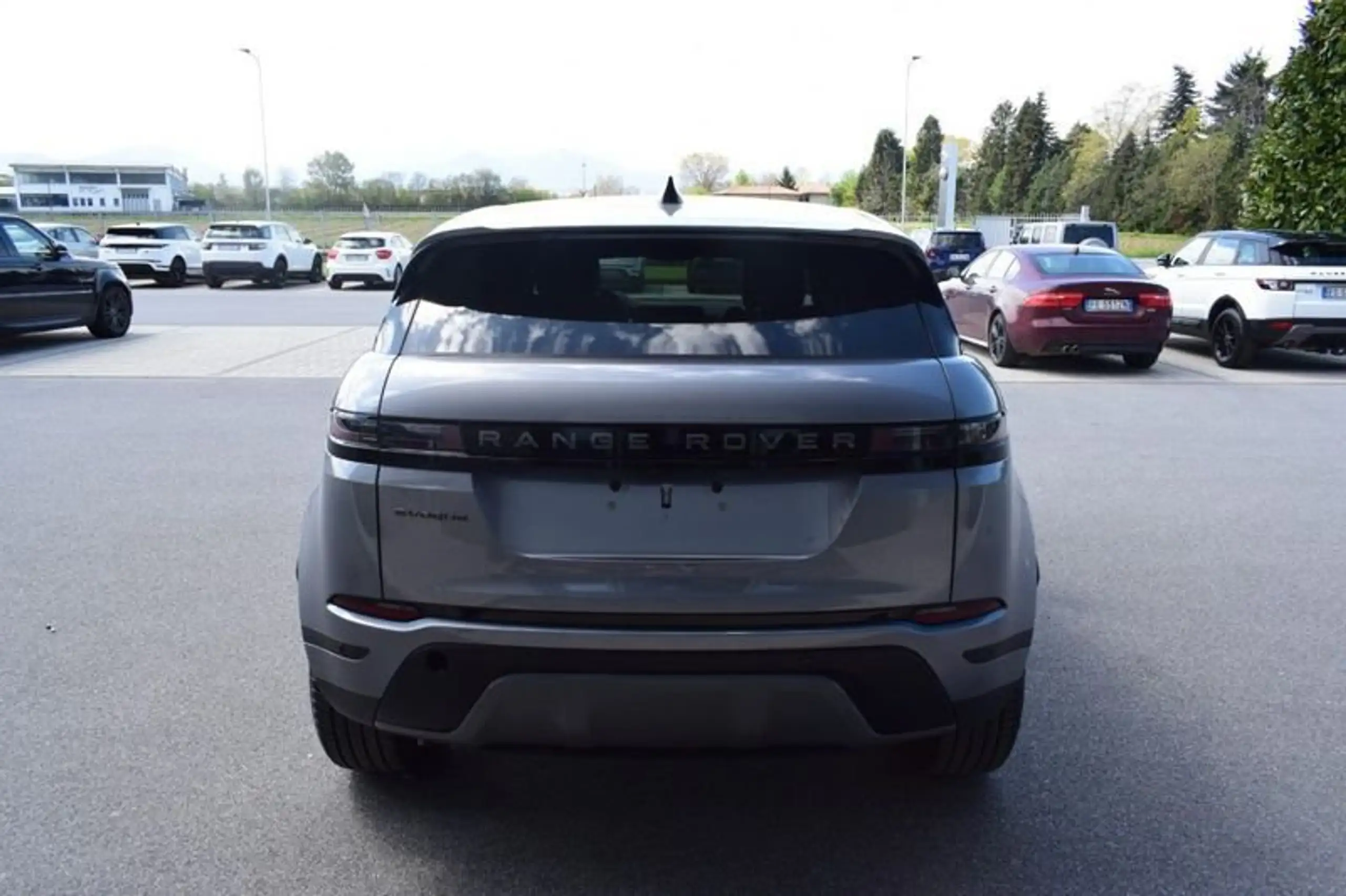 Land Rover - Range Rover Evoque