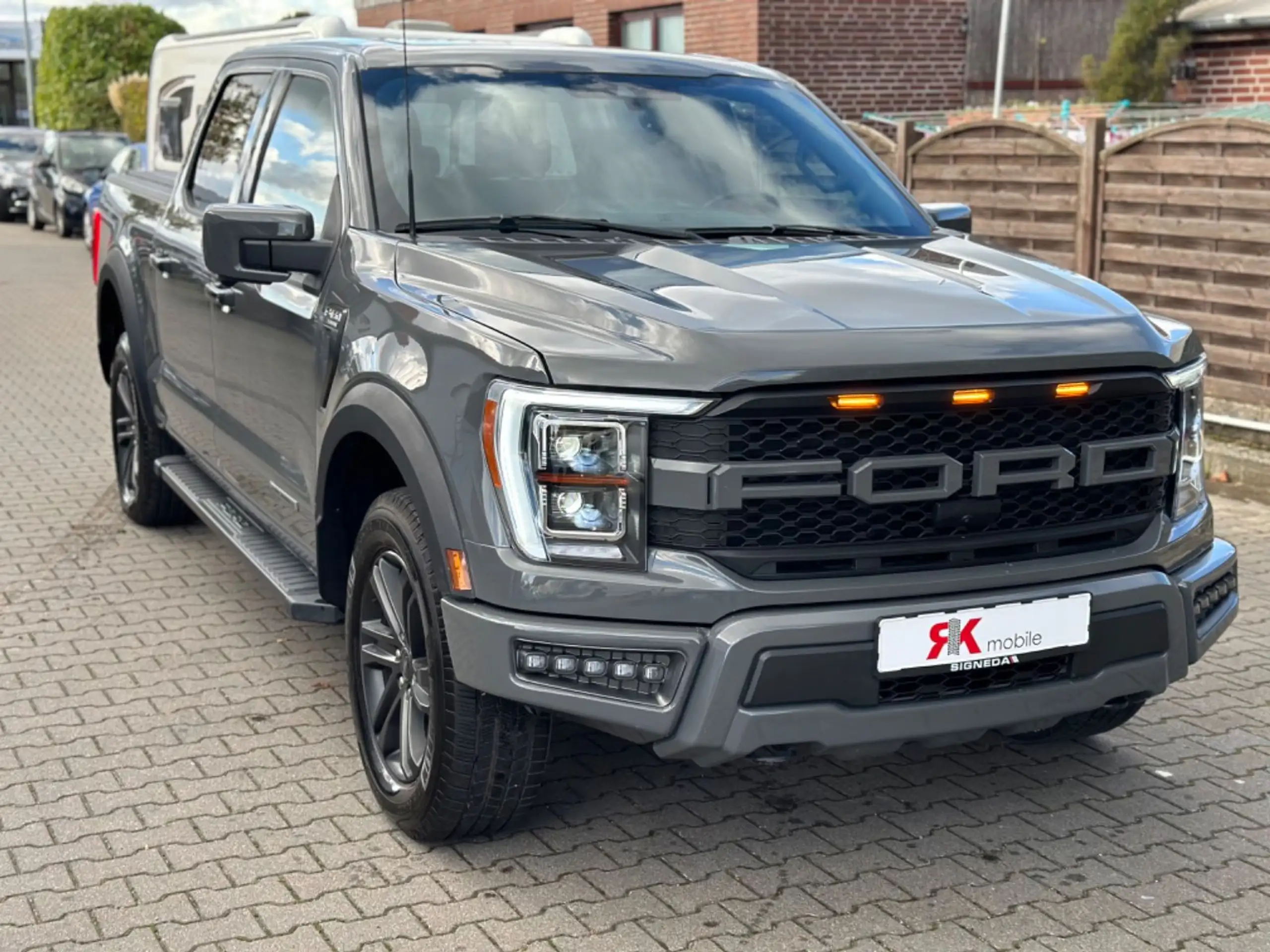 Ford - F 150