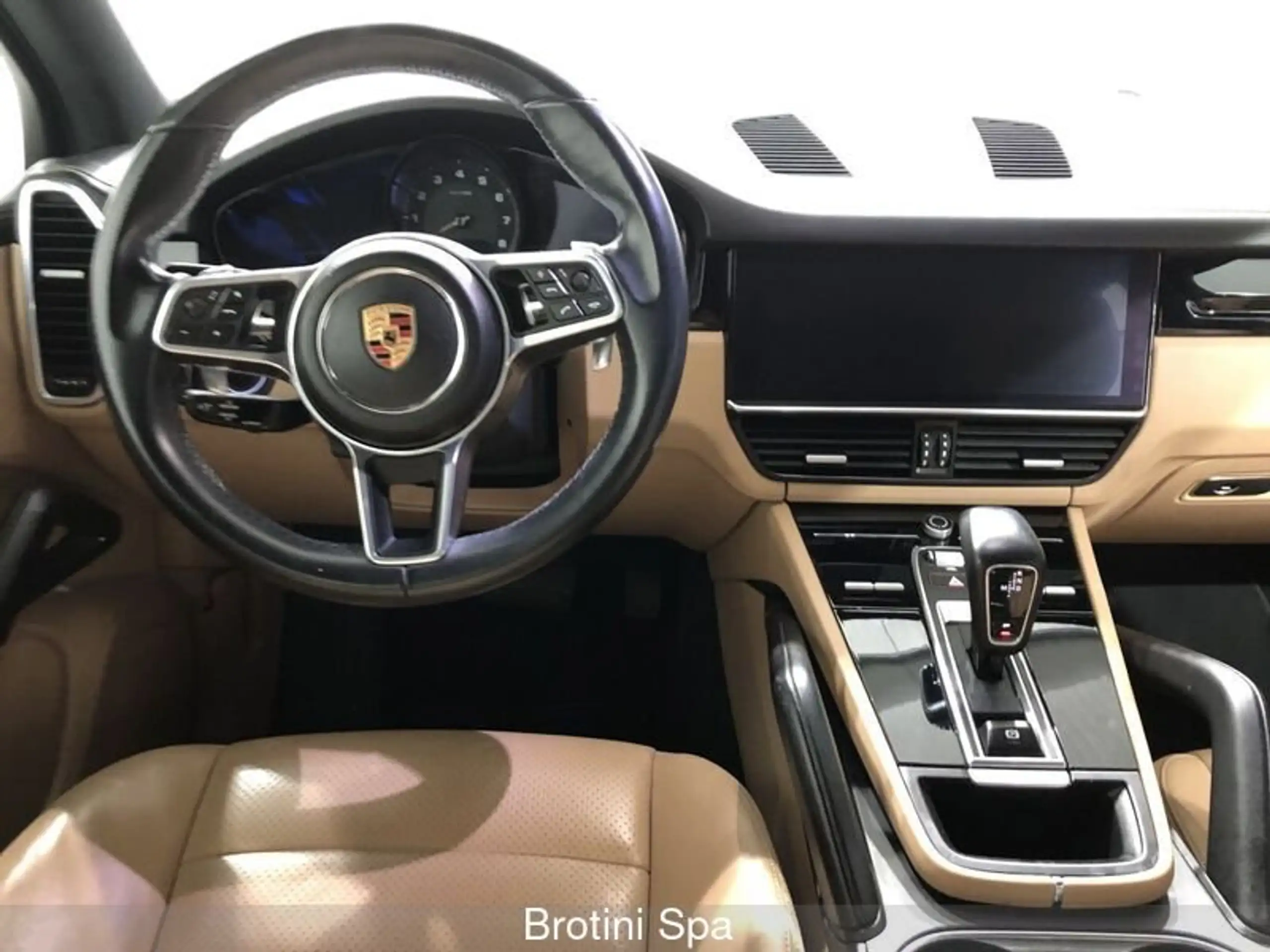 Porsche - Cayenne