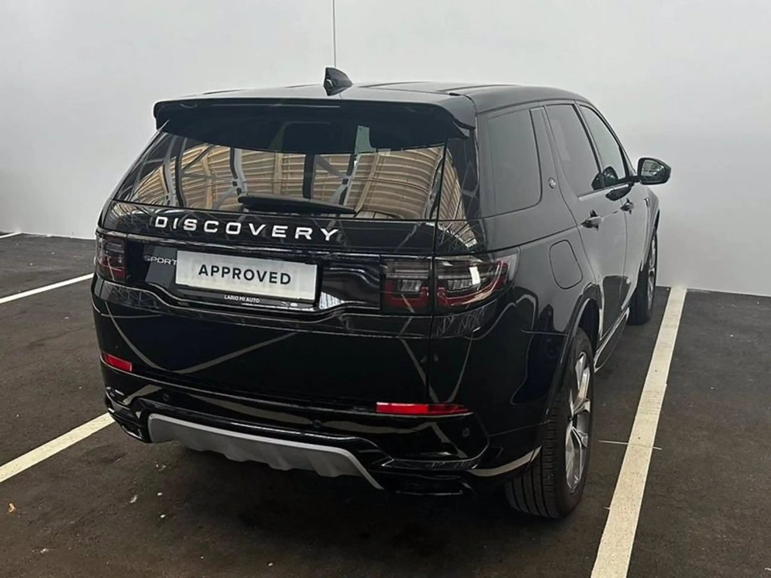 Land Rover - Discovery Sport