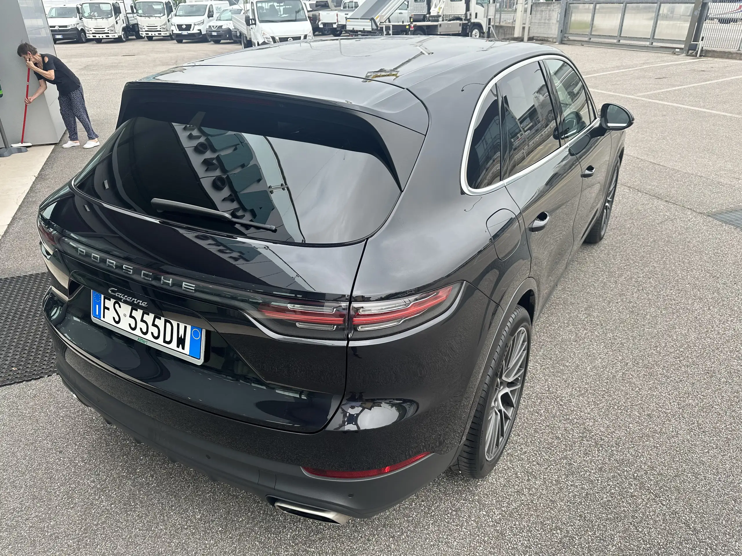 Porsche - Cayenne