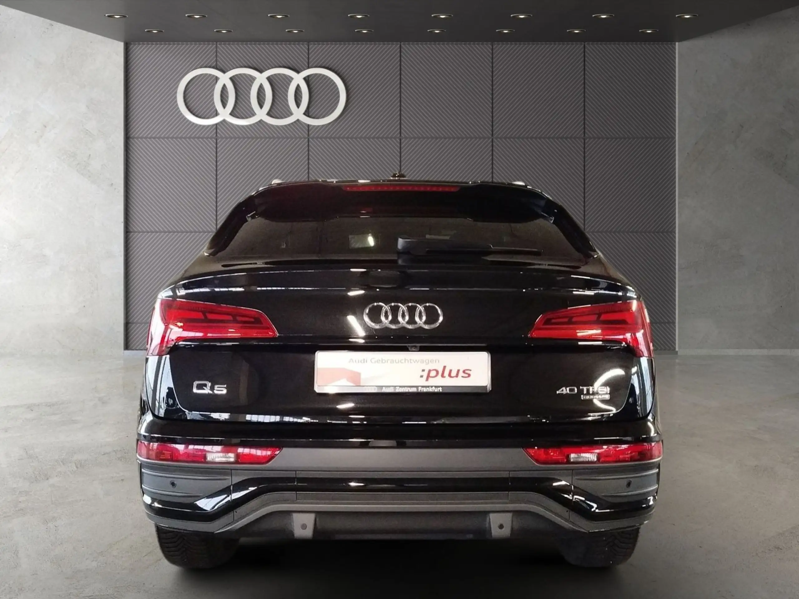 Audi - Q5