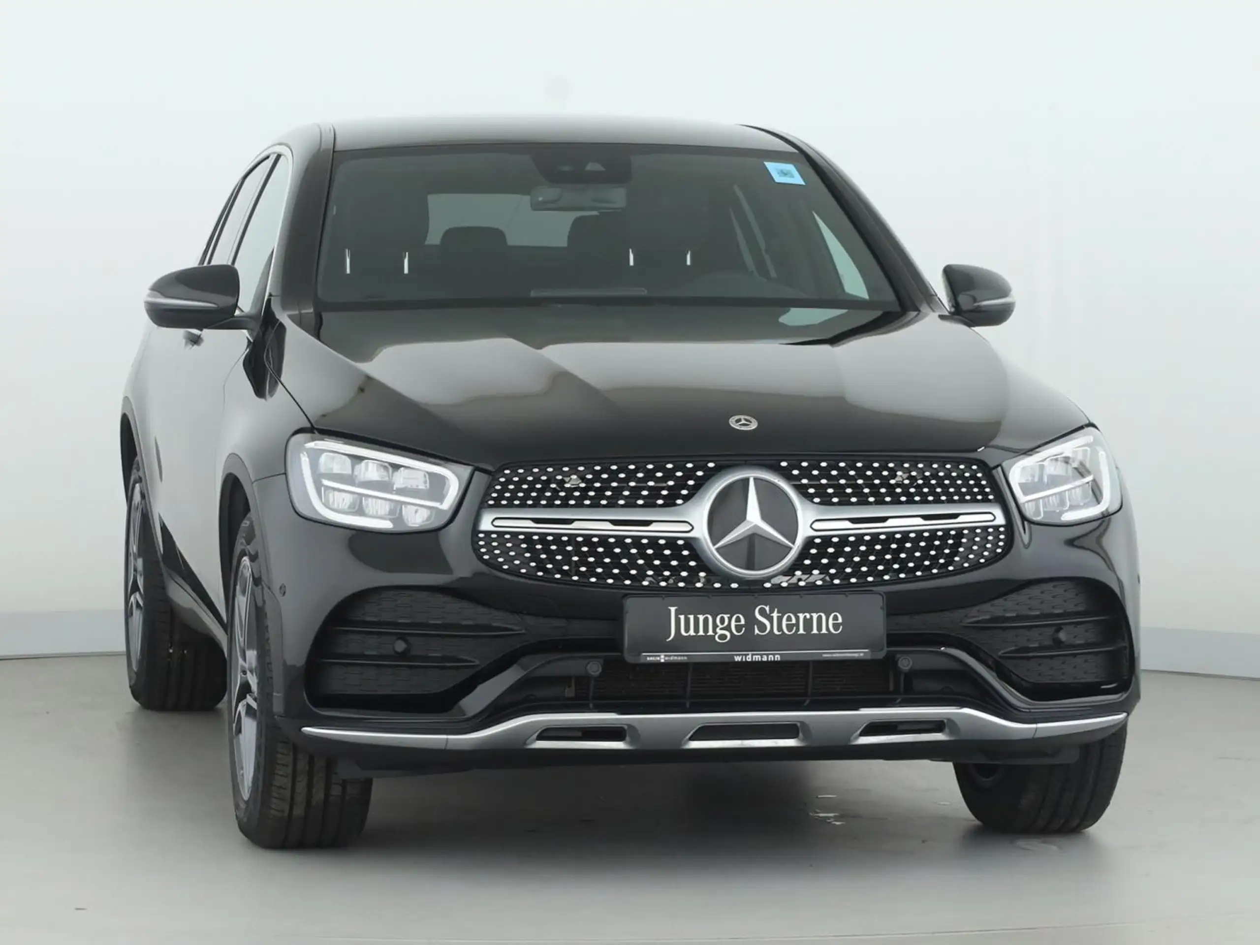 Mercedes-Benz - GLC 300