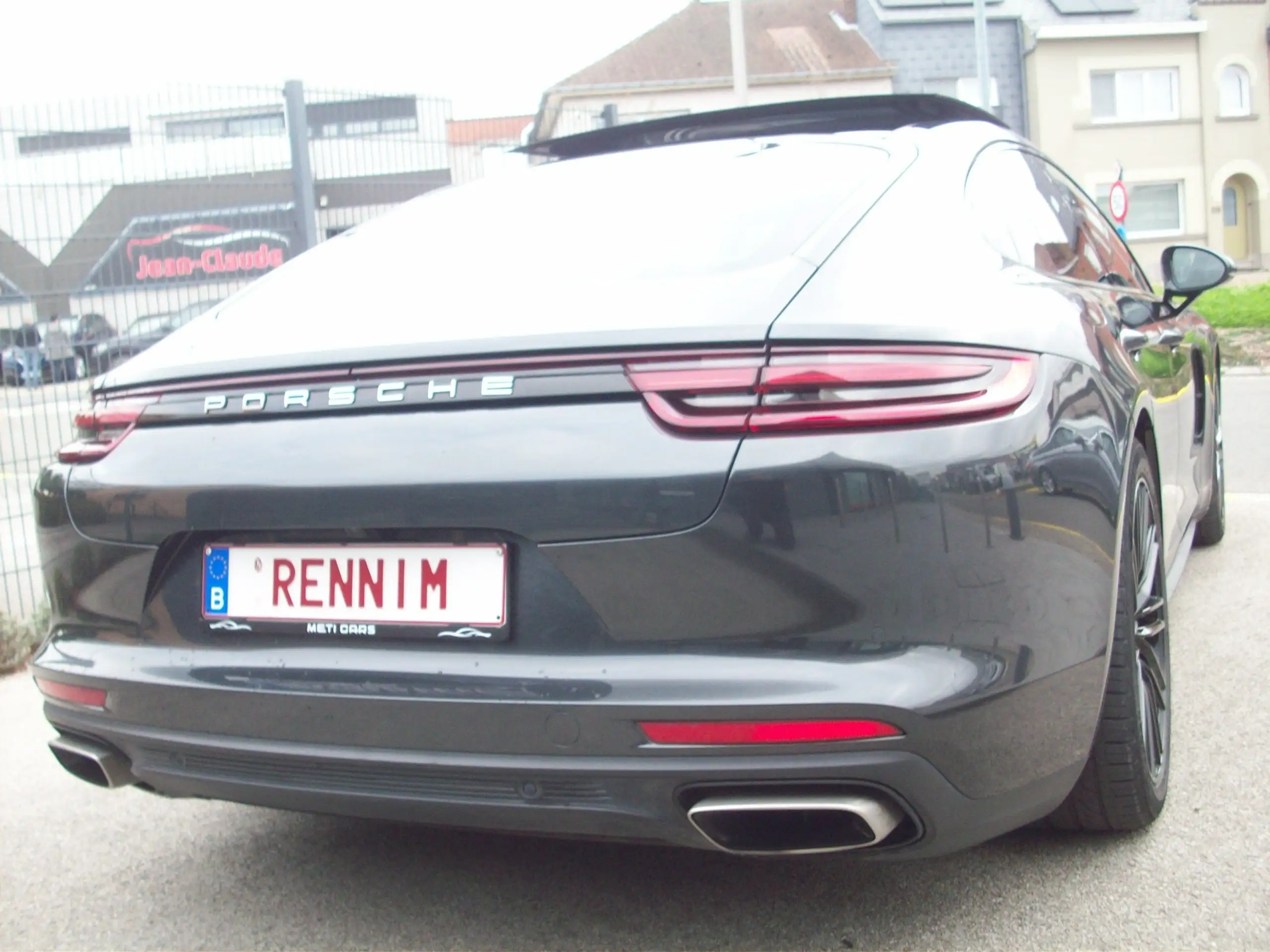 Porsche - Panamera