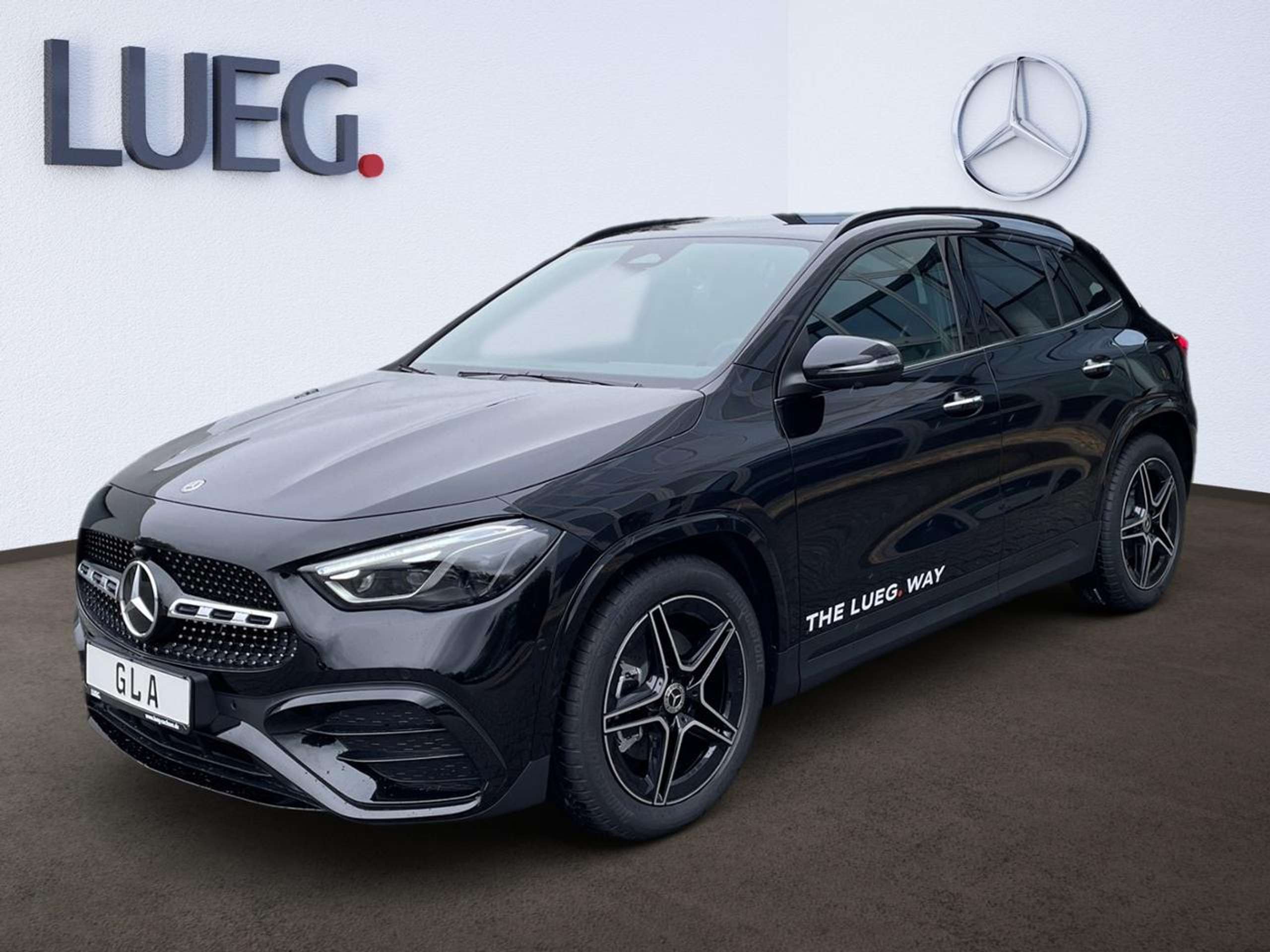 Mercedes-Benz - GLA 200